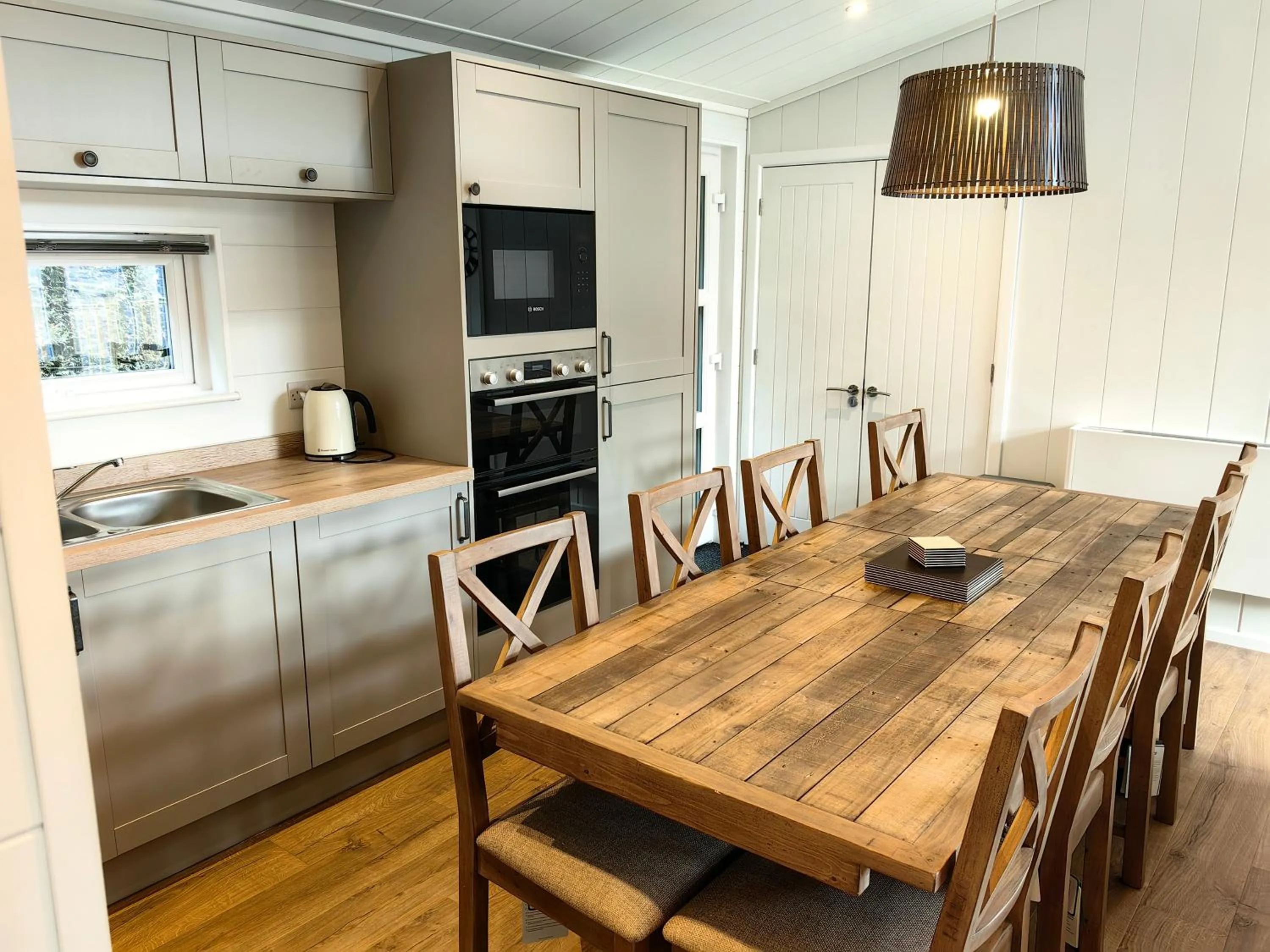Dining area in King's Lynn Caravan & Camping Park