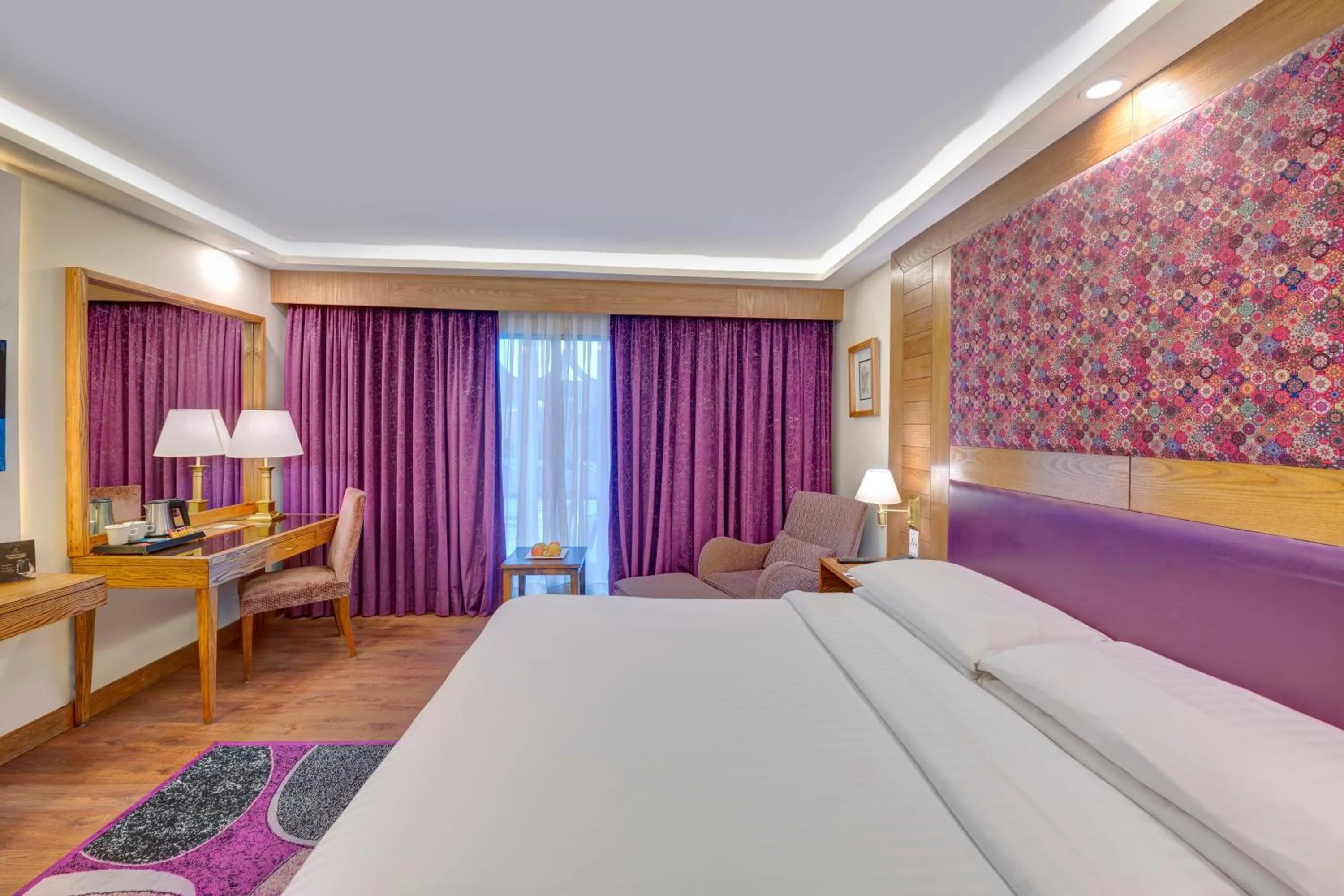 Bed in Pearl Continental Hotel, Rawalpindi