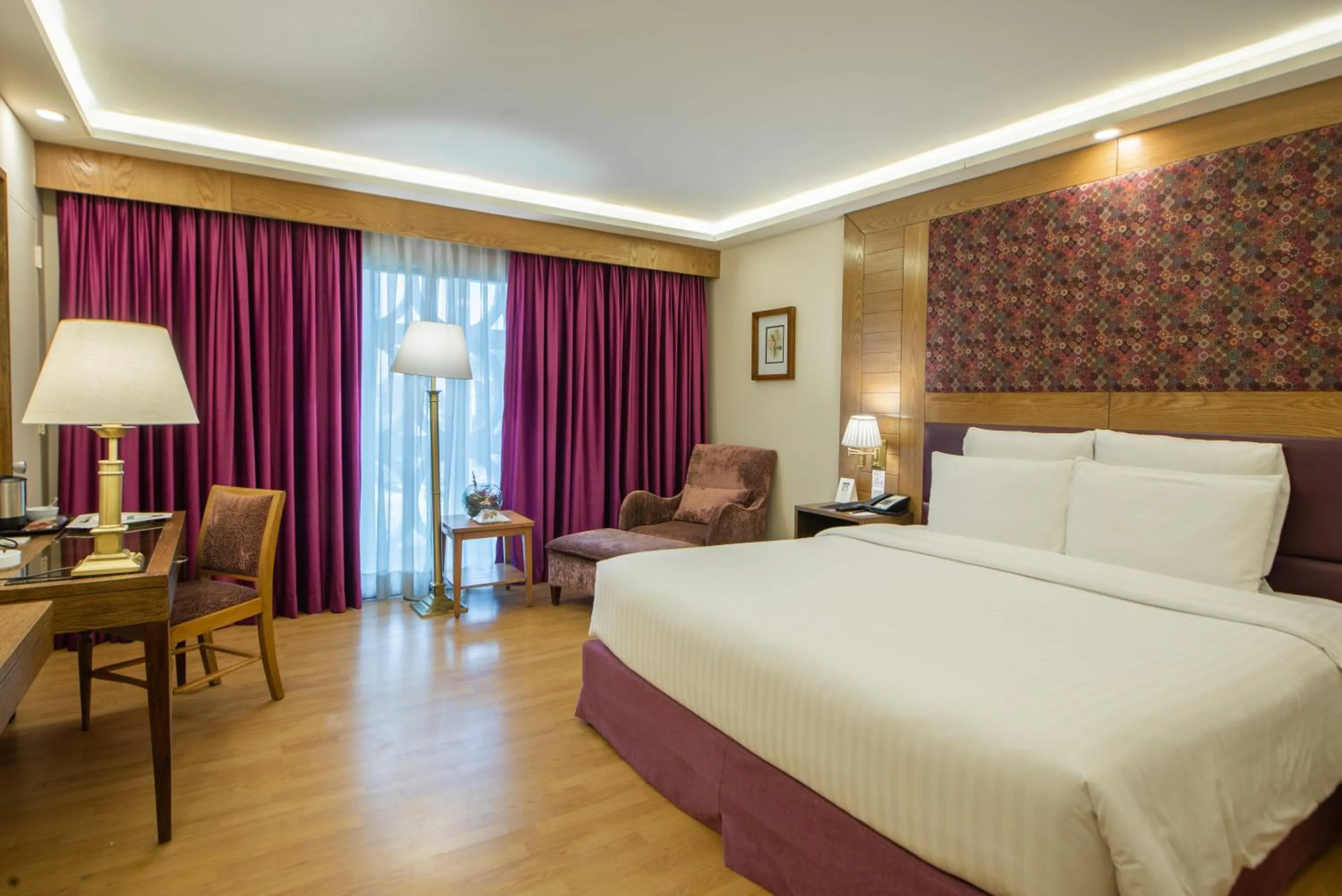 Photo of the whole room, Bed in Pearl Continental Hotel, Rawalpindi