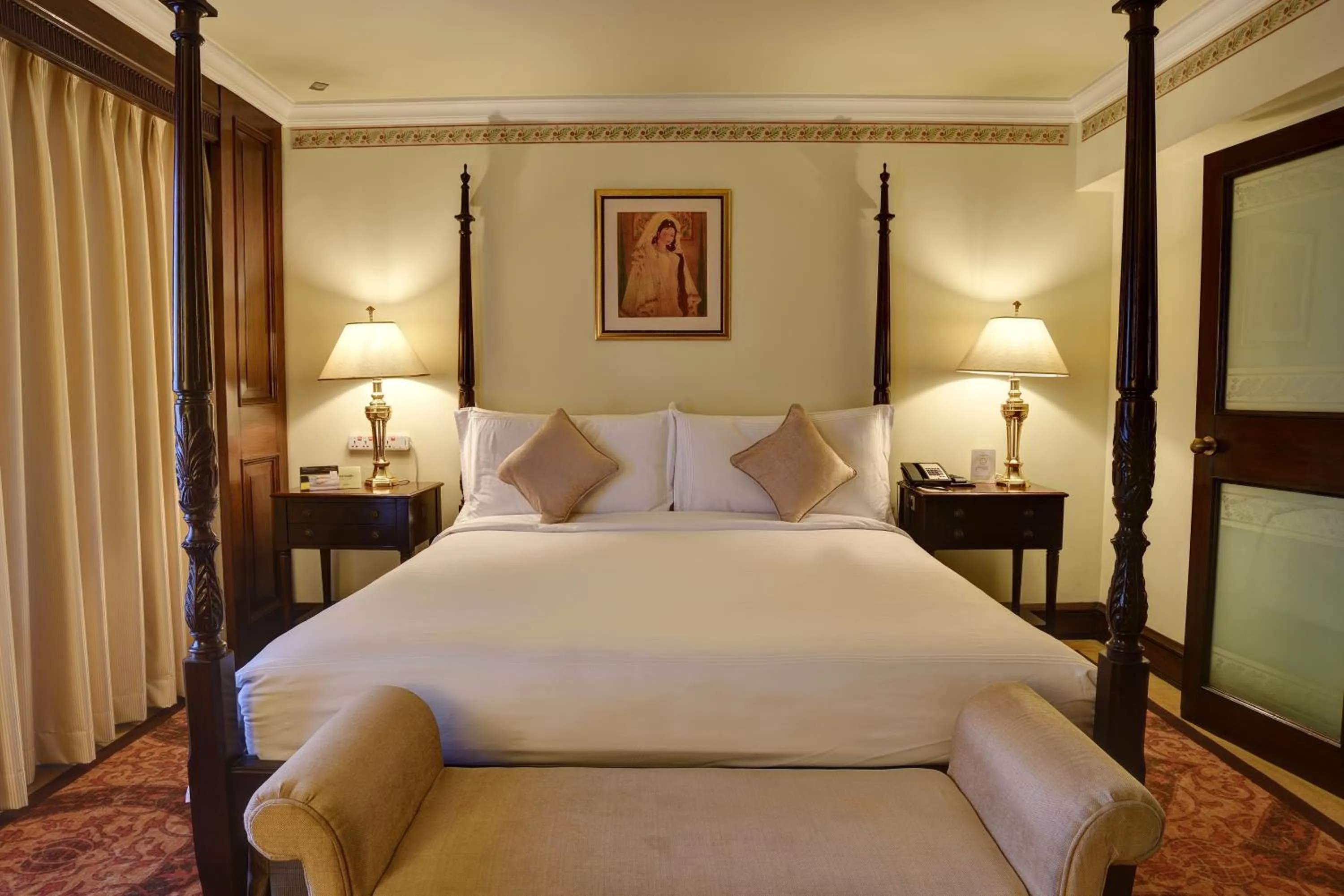 Bed in Pearl Continental Hotel, Lahore