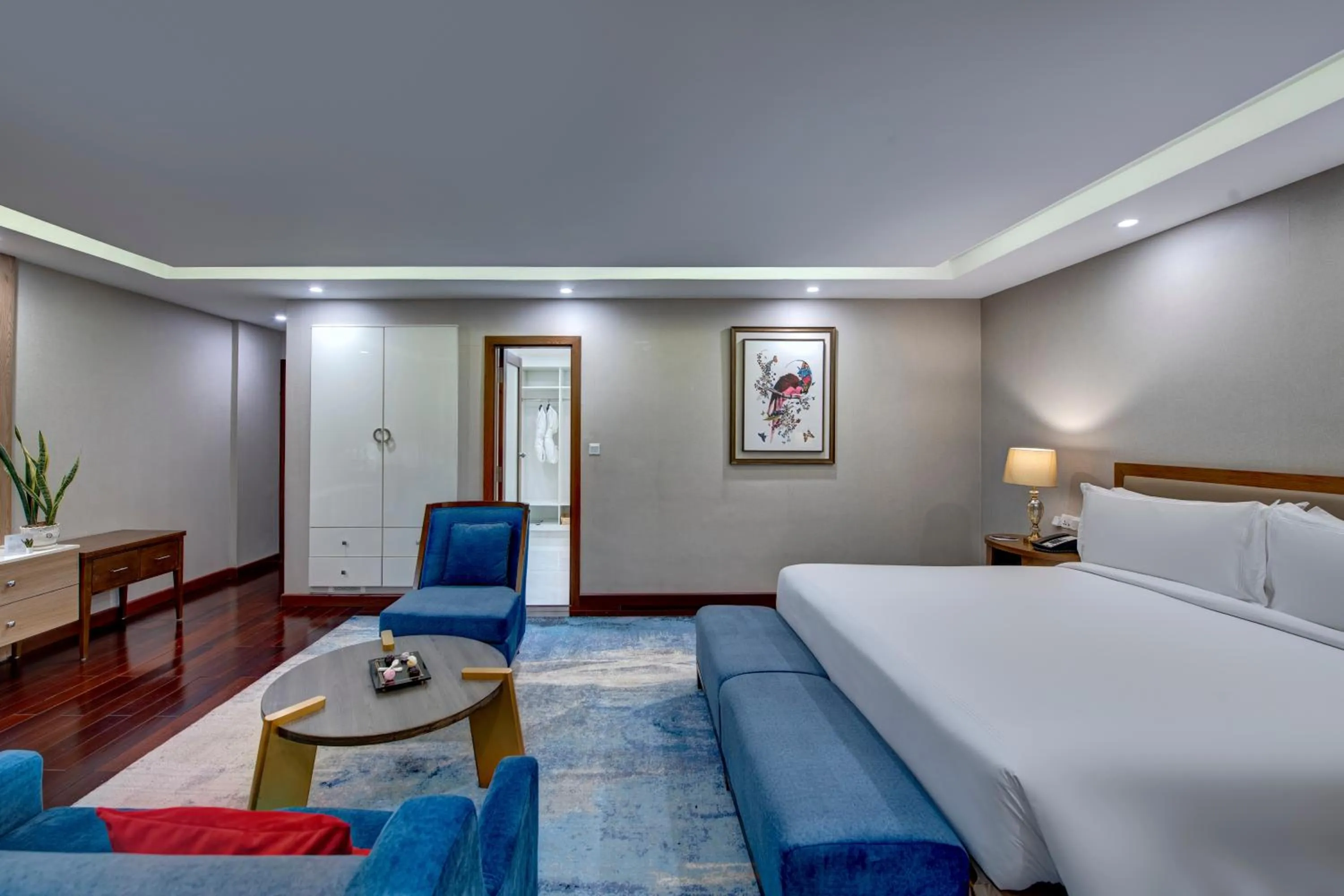 Photo of the whole room, Bed in Pearl Continental Hotel, Bhurban