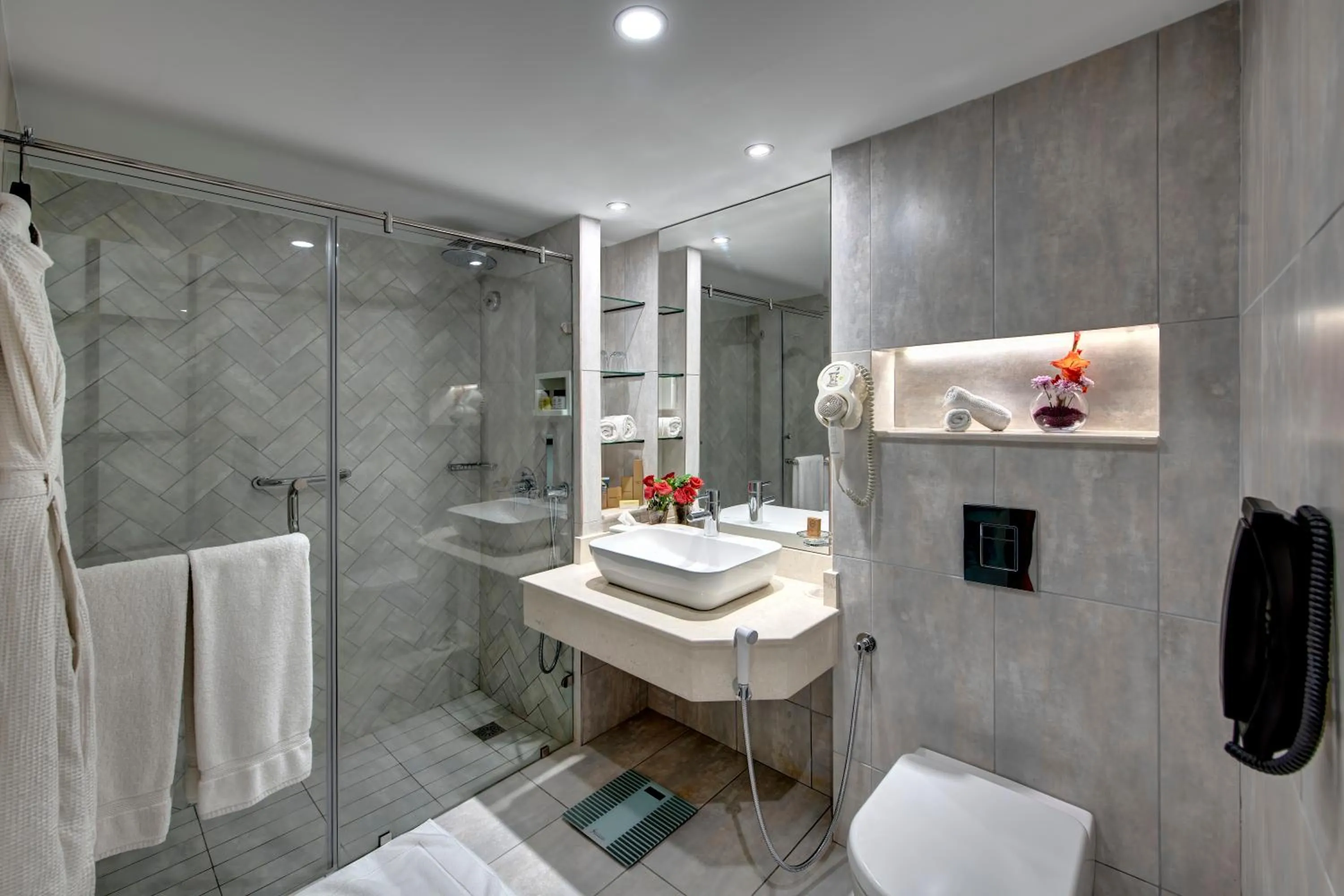 Bathroom in Pearl Continental Hotel, Karachi