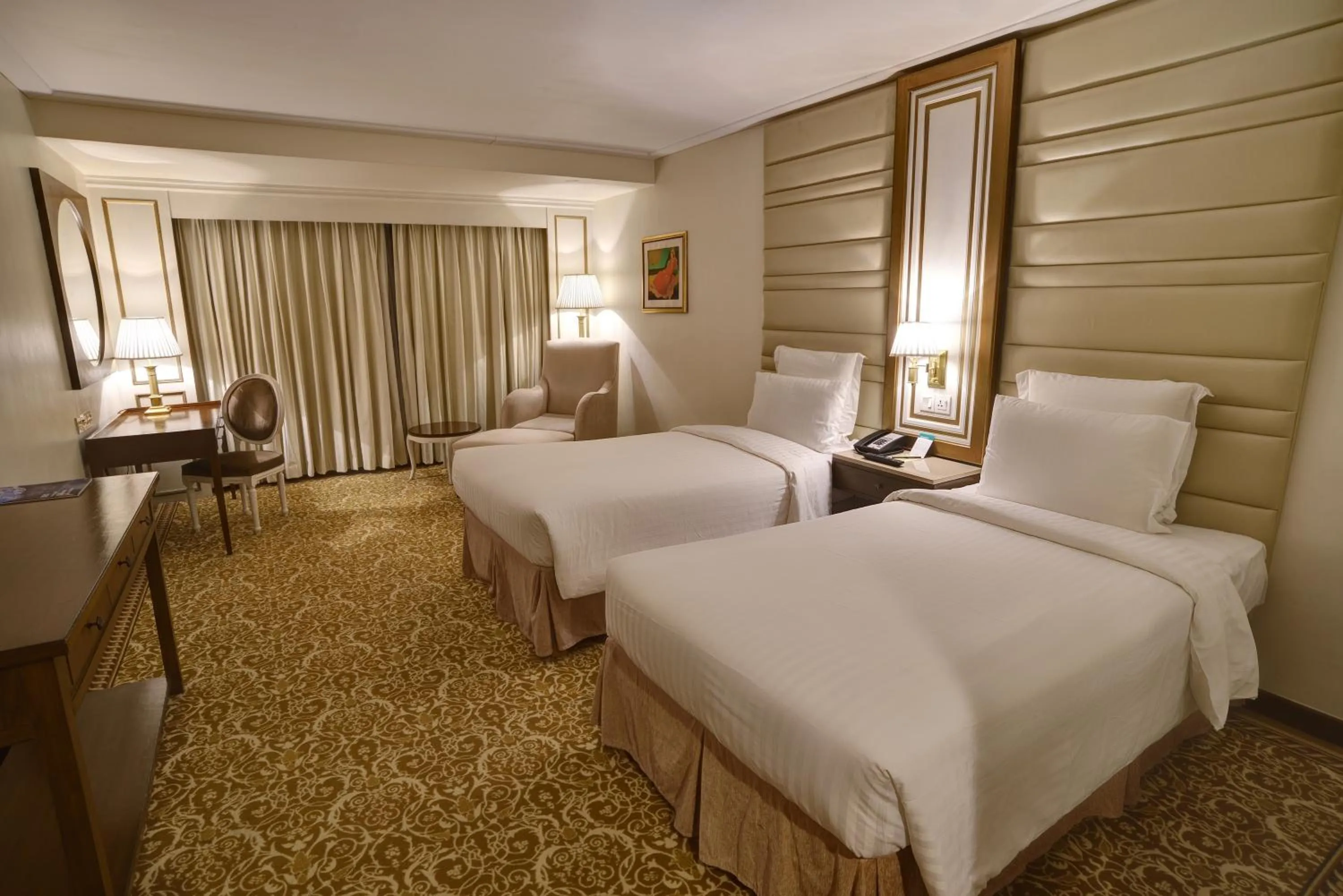 Bed in Pearl Continental Hotel, Karachi