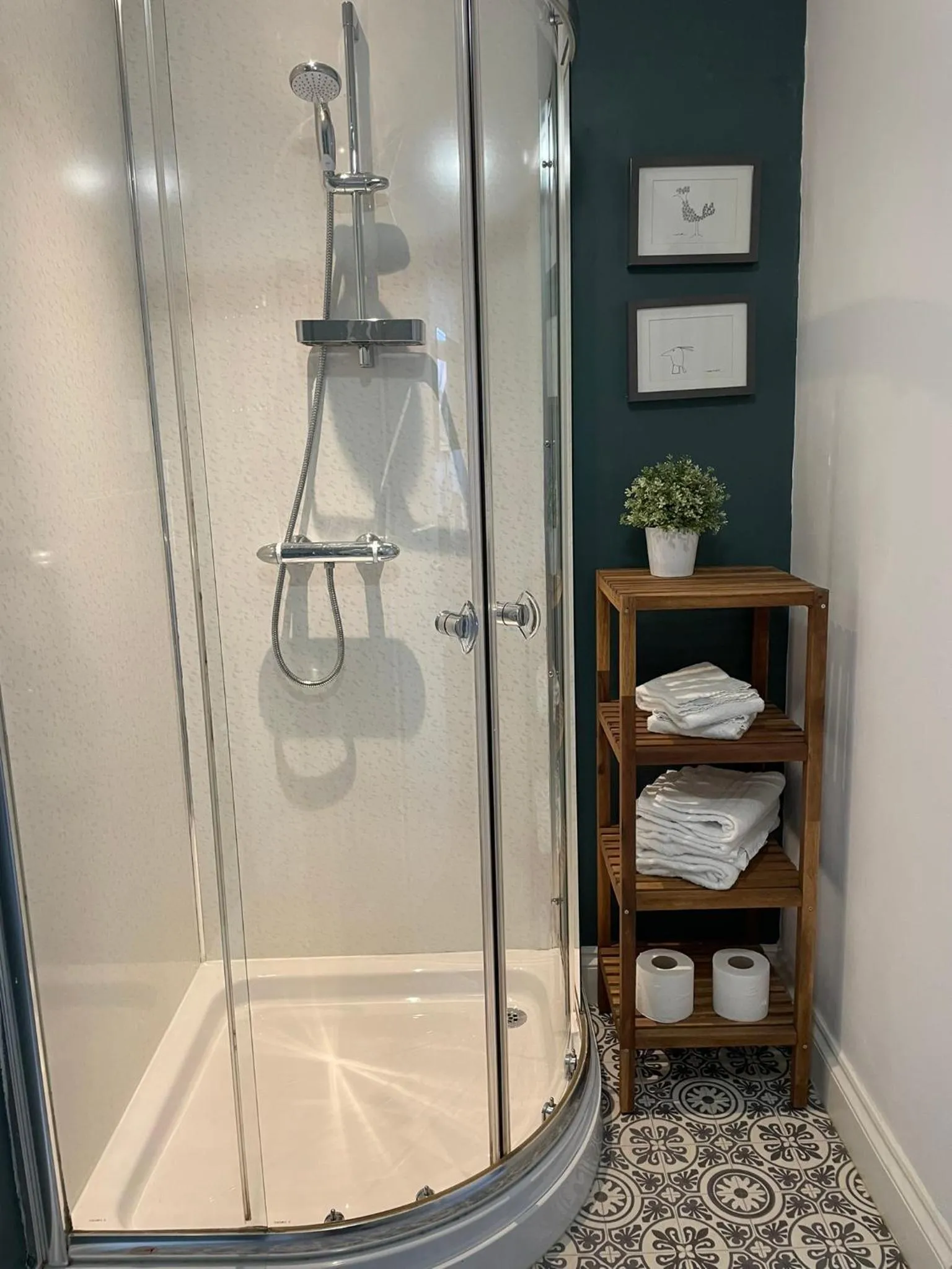Bathroom in Wyndgrove House B&B
