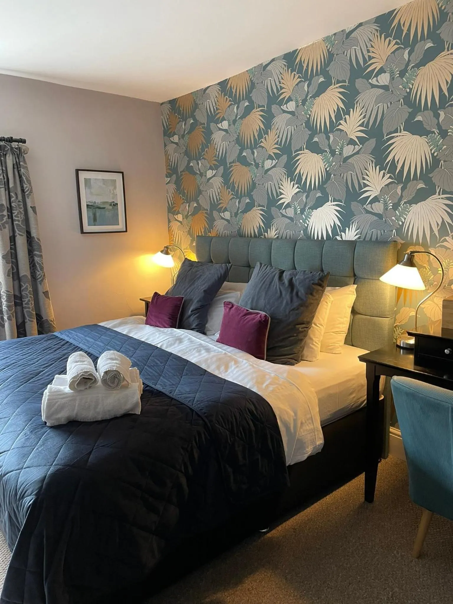 Bed in Wyndgrove House B&B