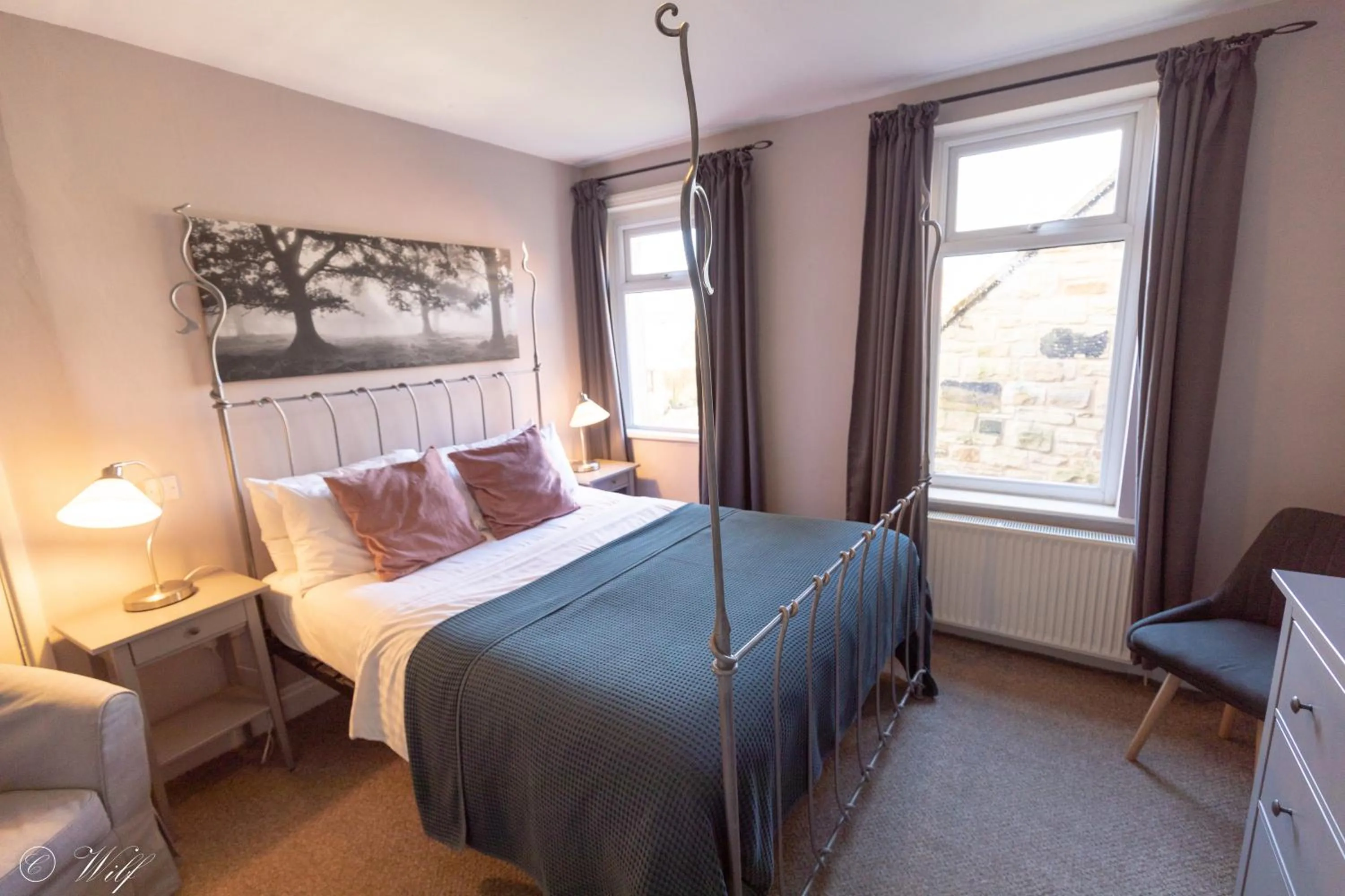 Bed in Wyndgrove House B&B