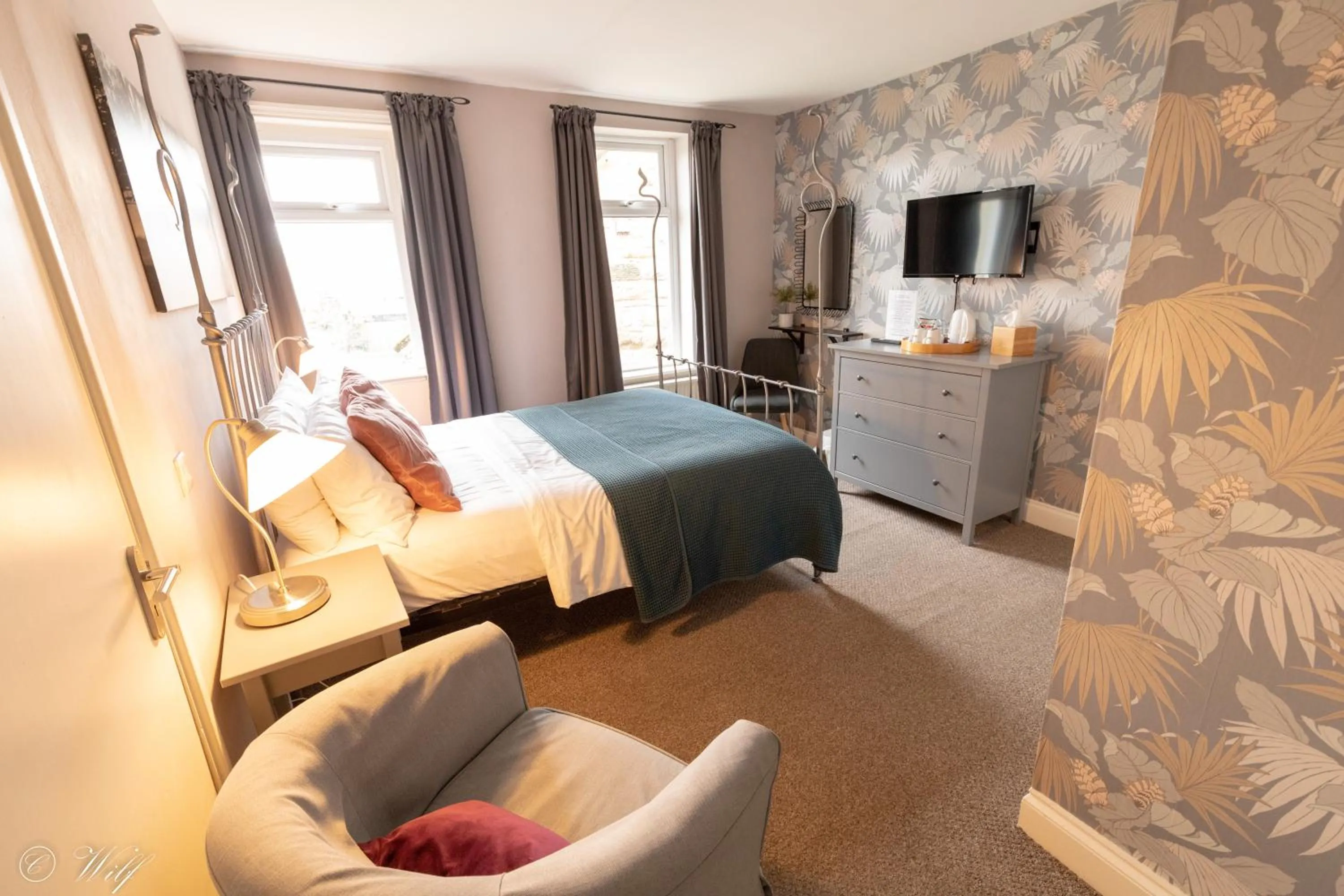 Bed in Wyndgrove House B&B