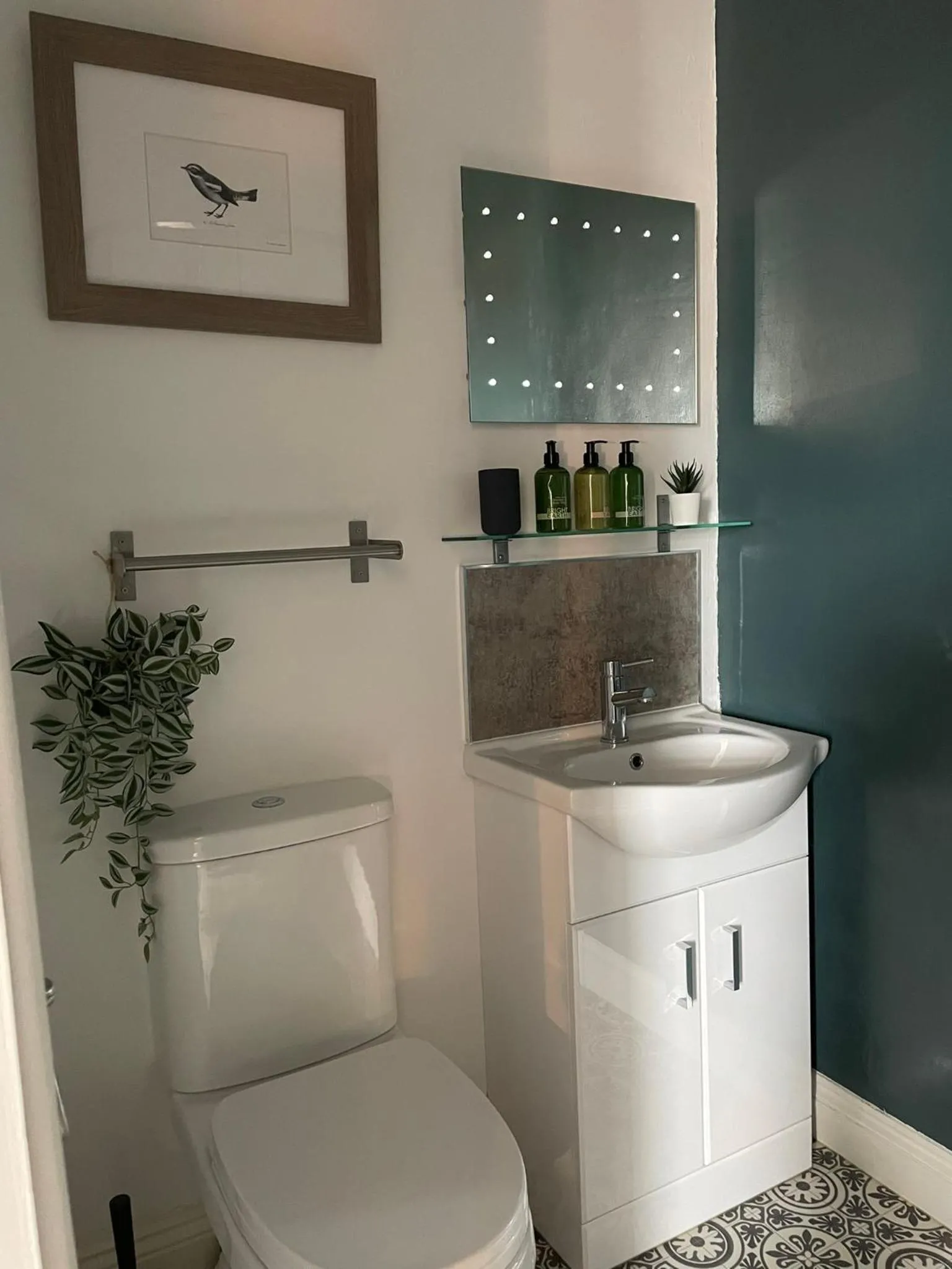 Bathroom in Wyndgrove House B&B
