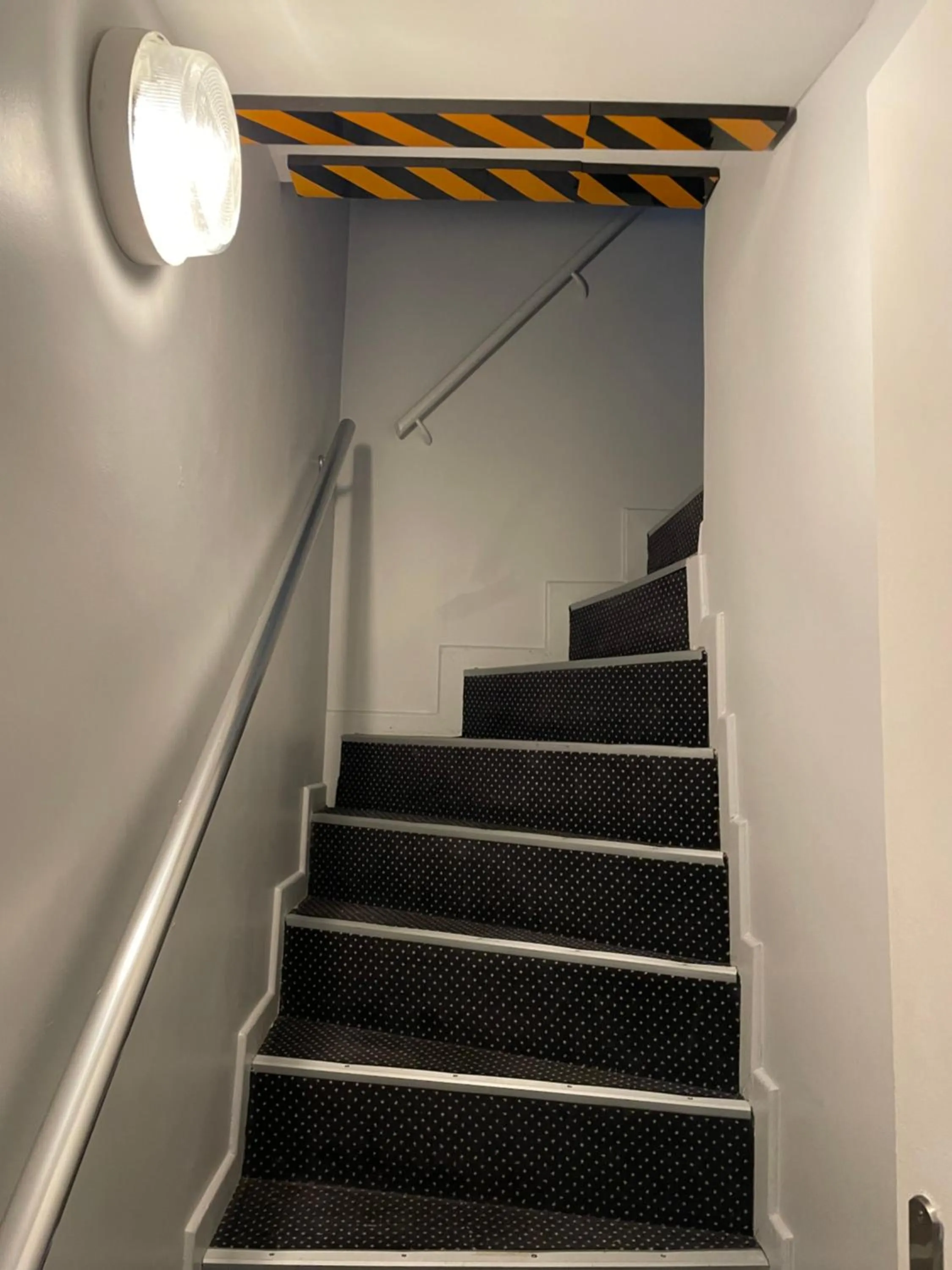 Property building in Mary's Hotel République