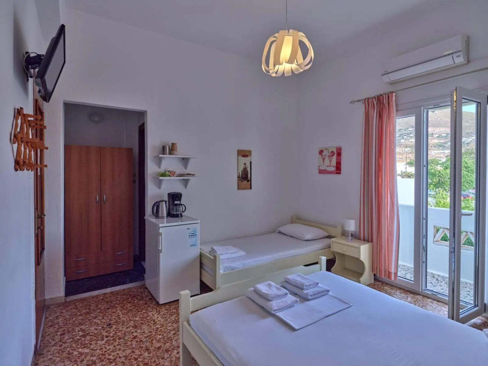 Bed in Pension Paros Anna Spanou