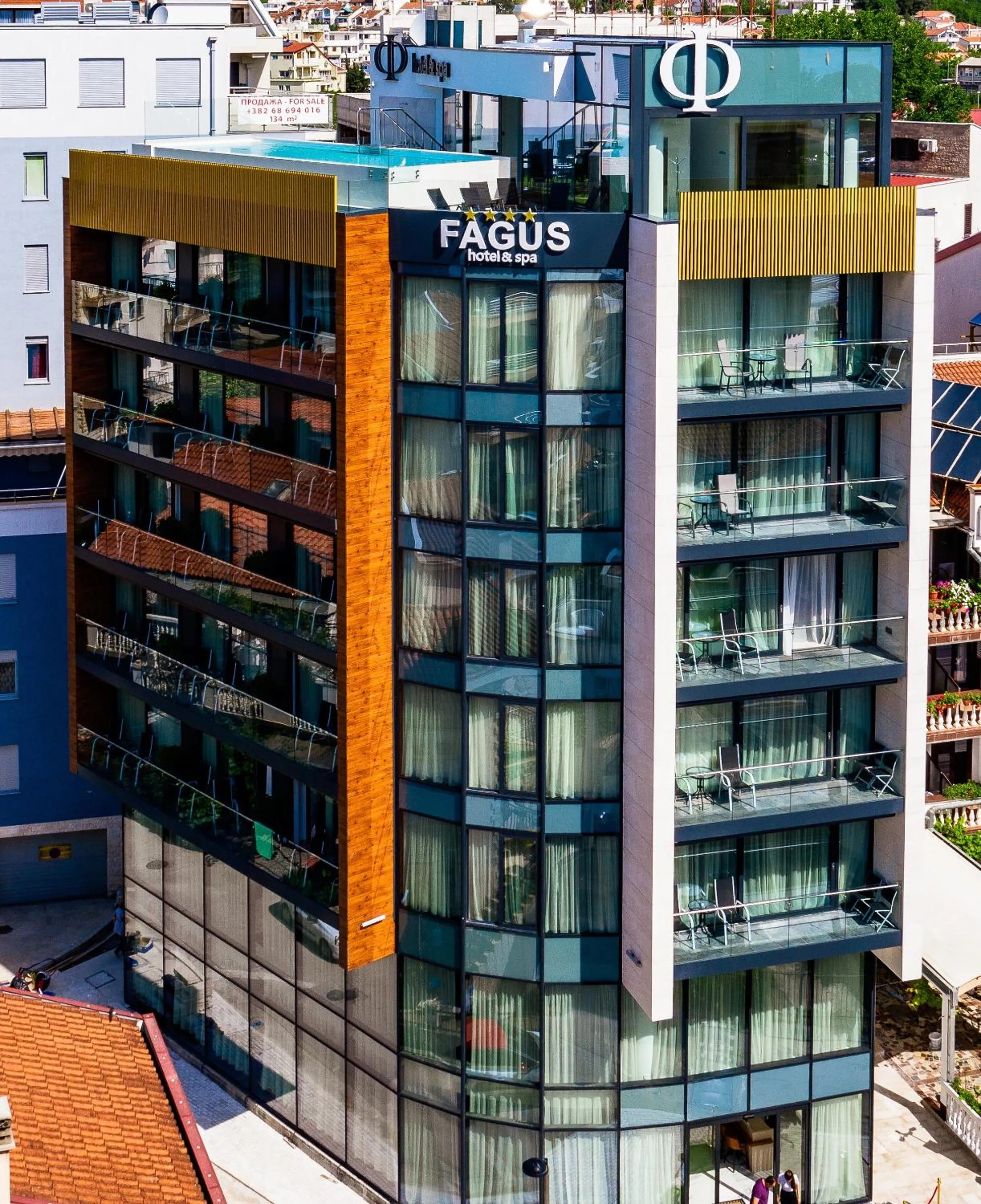 Property building in Hotel Fagus by Aycon