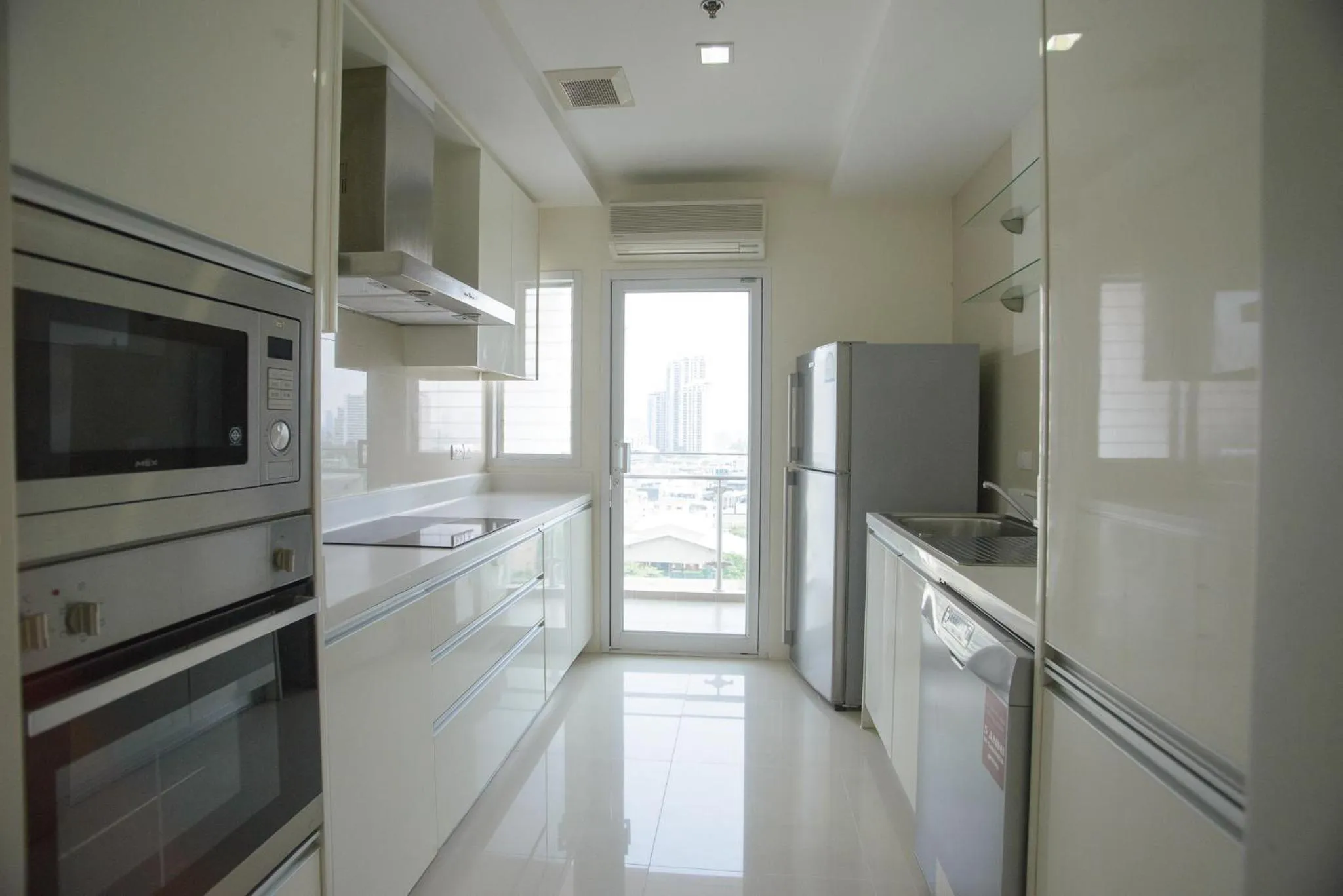 Kitchen or kitchenette in GM Serviced Apartment