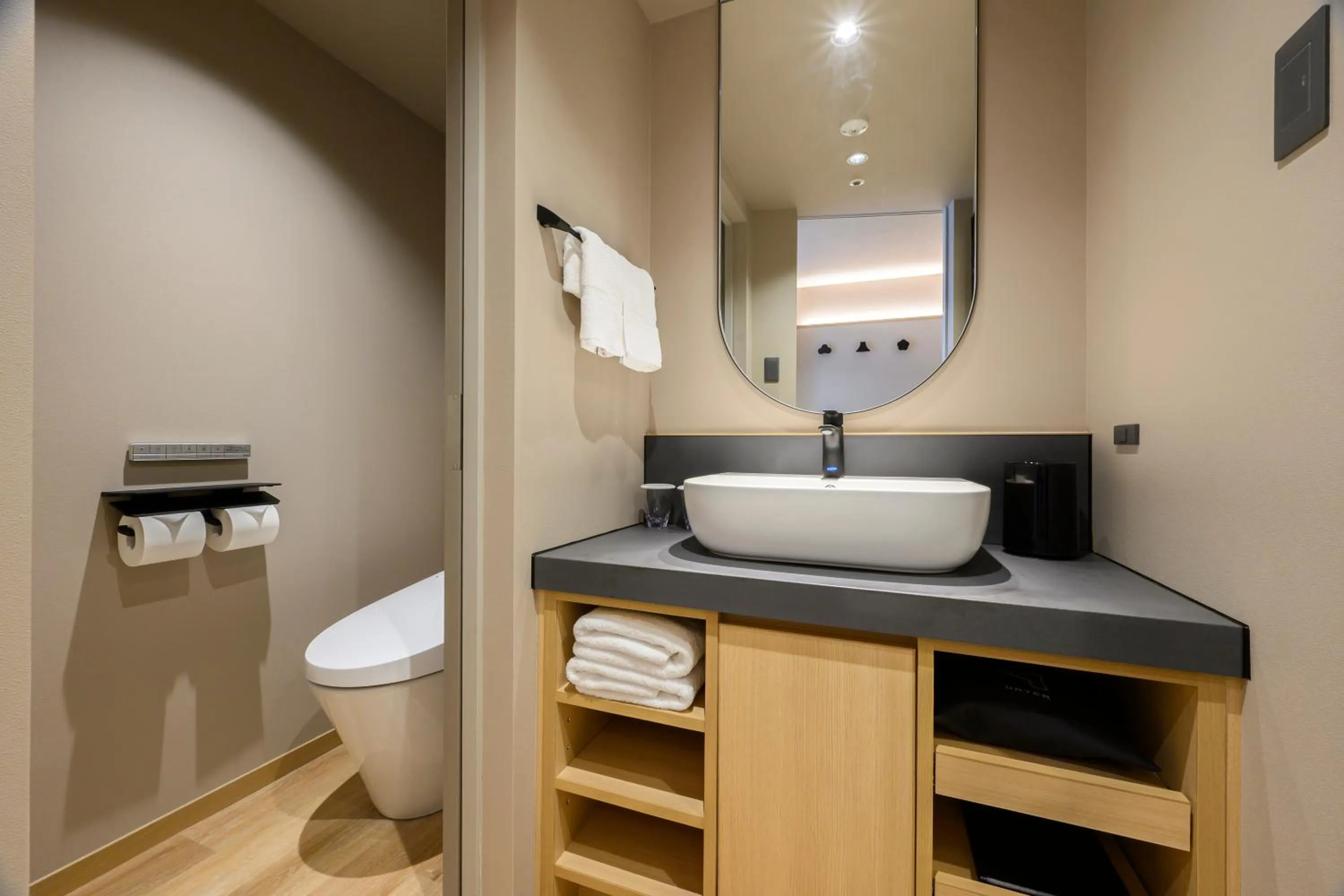 Photo of the whole room in Richmond Hotel Asakusa