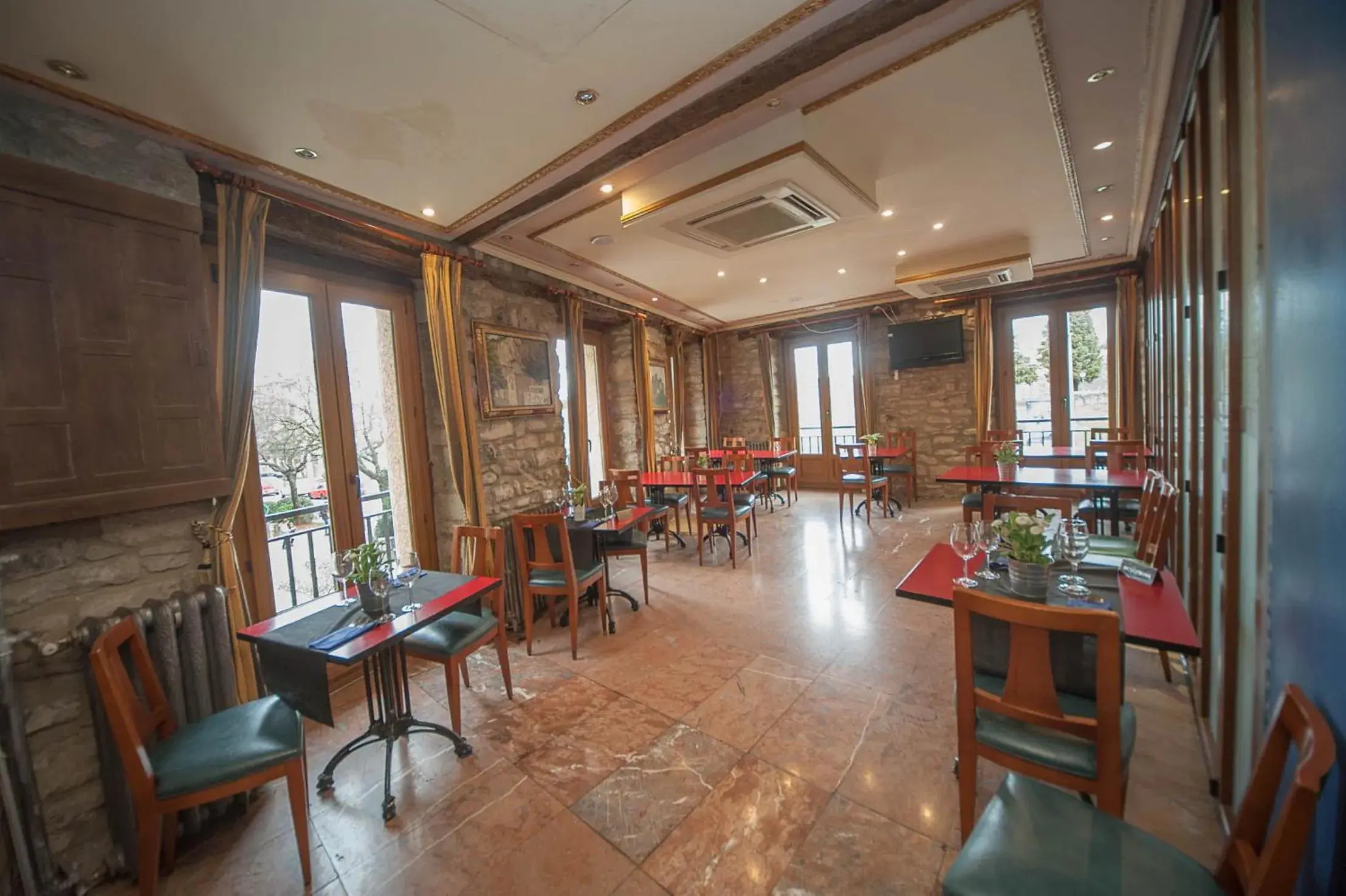 Restaurant/places to eat in Hotel Mur Restaurant/places to eat in Hotel Mur