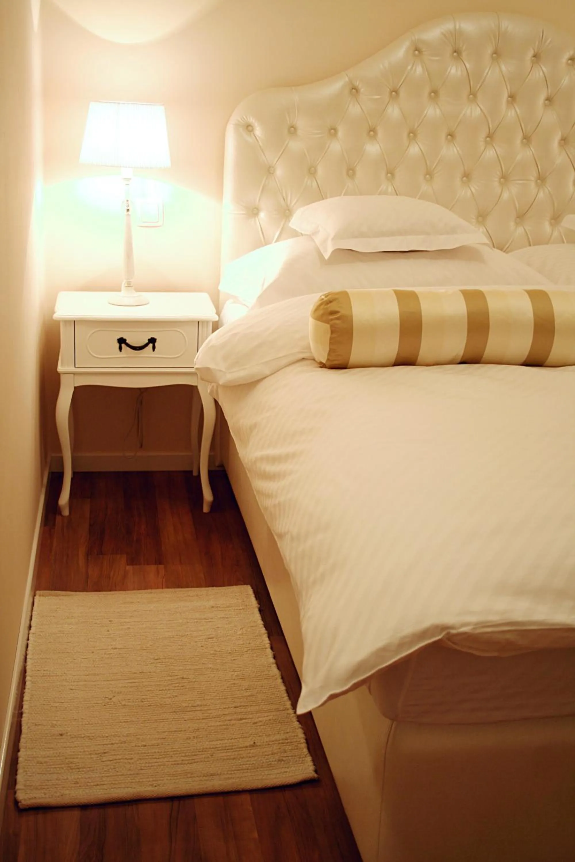 Bed in Banica Apartments & Rooms