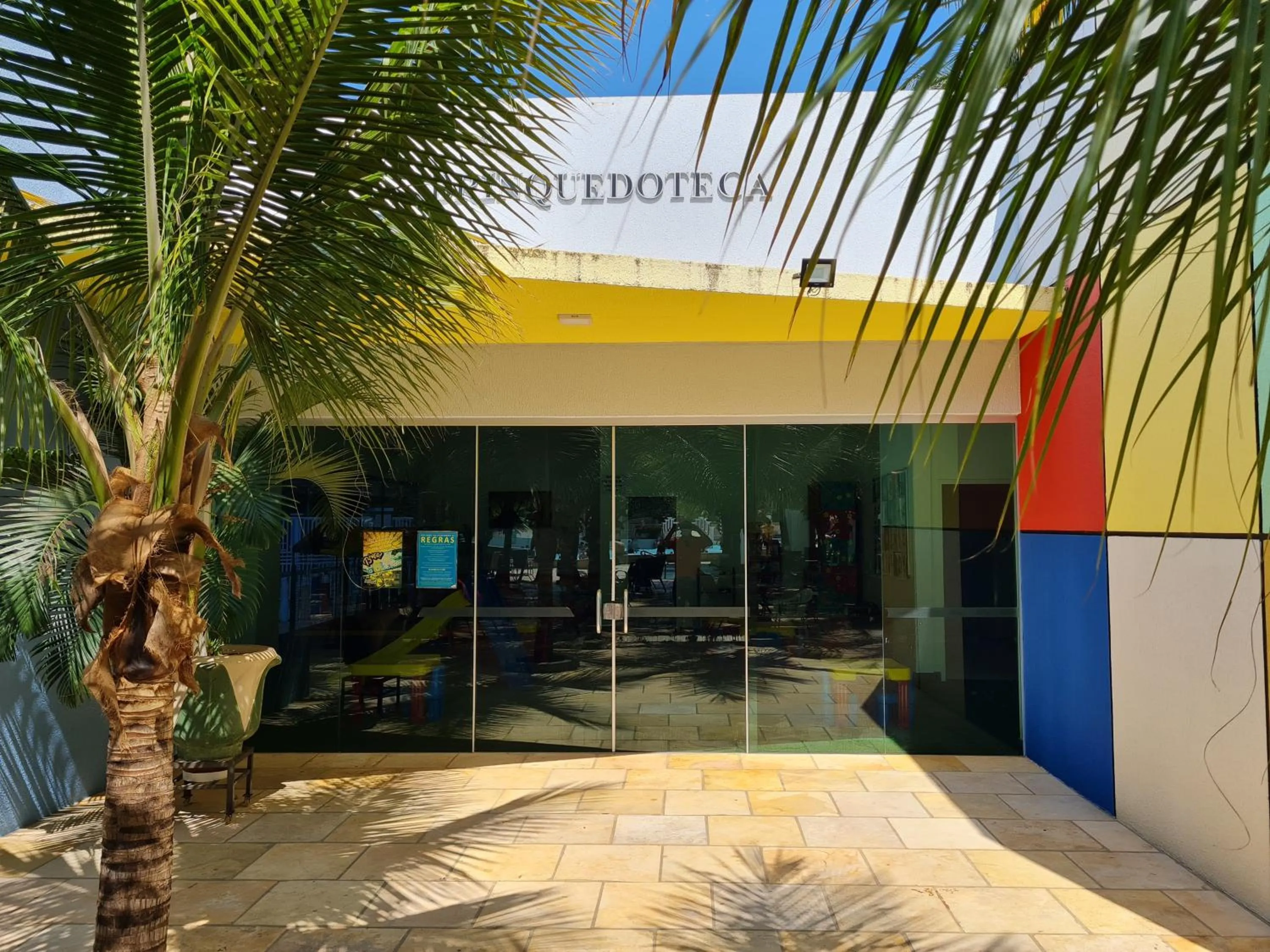 MOISES IMOVEIS Lacquas diROMA 10PESSOAS CALDAS NOVAS