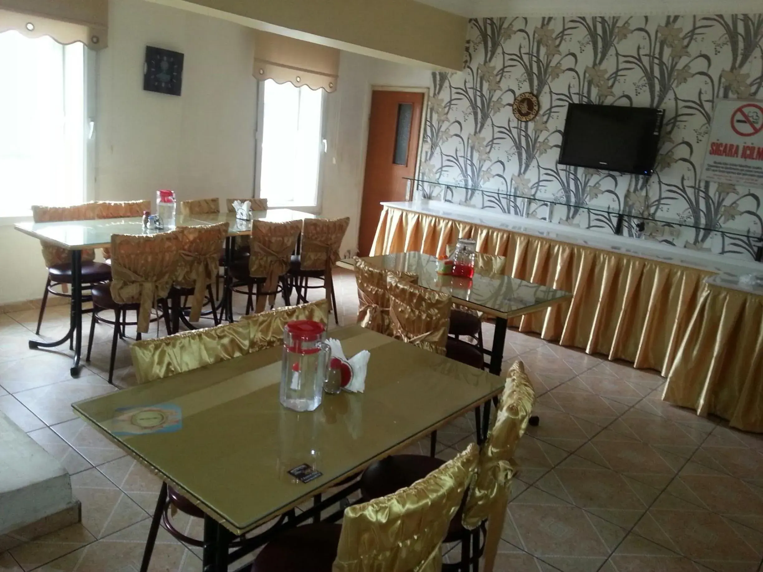 Restaurant/places to eat in Talaslioglu Hotel Restaurant/places to eat in Talaslioglu Hotel