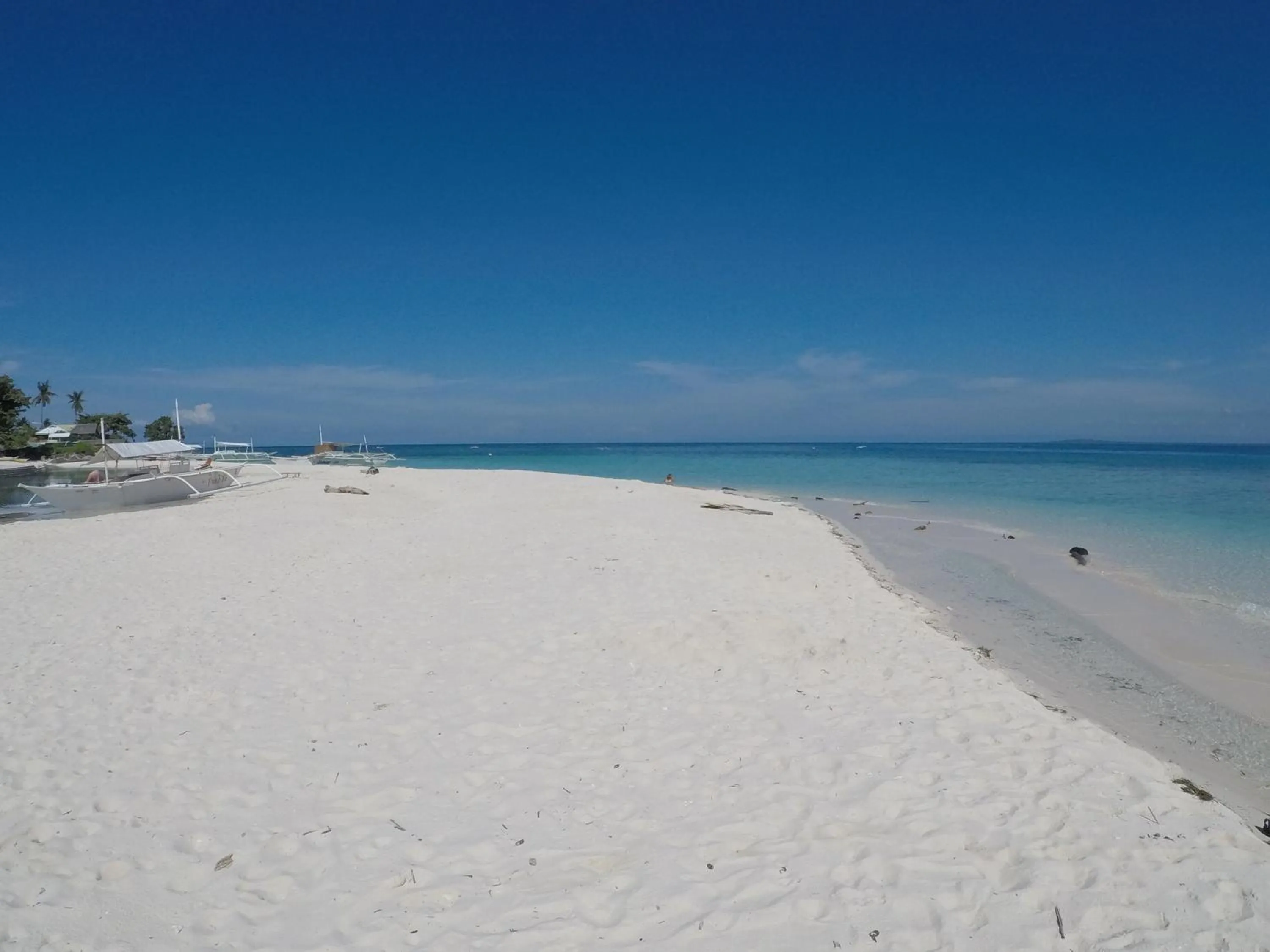 Property building in Junior & Nemesia's Cottages