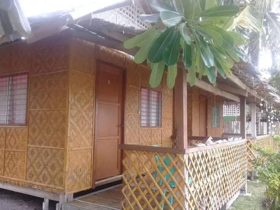 Junior & Nemesia's Cottages