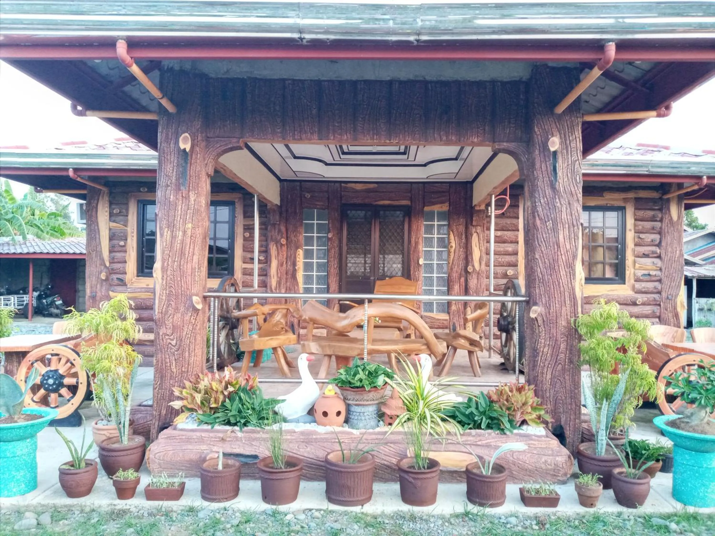 Vievan's transient house