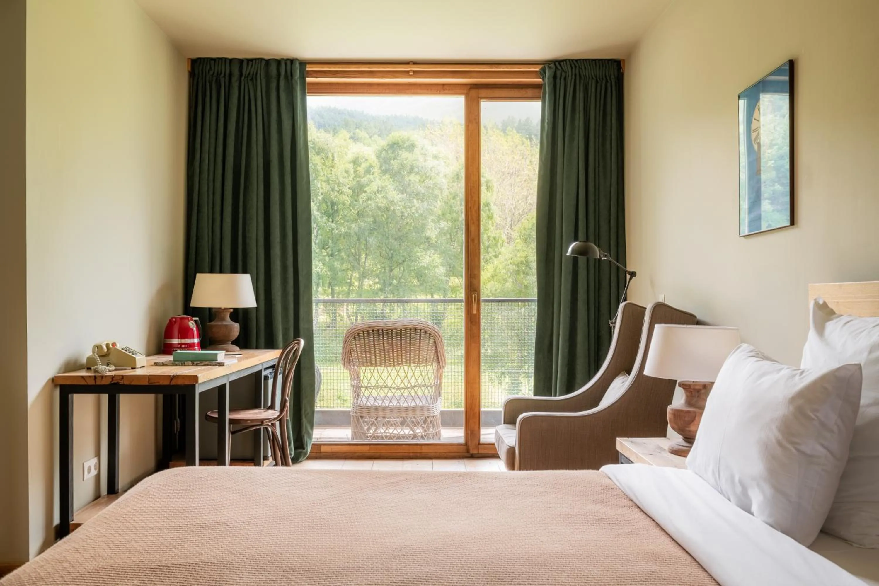 Bed in Rooms Hotel Kazbegi