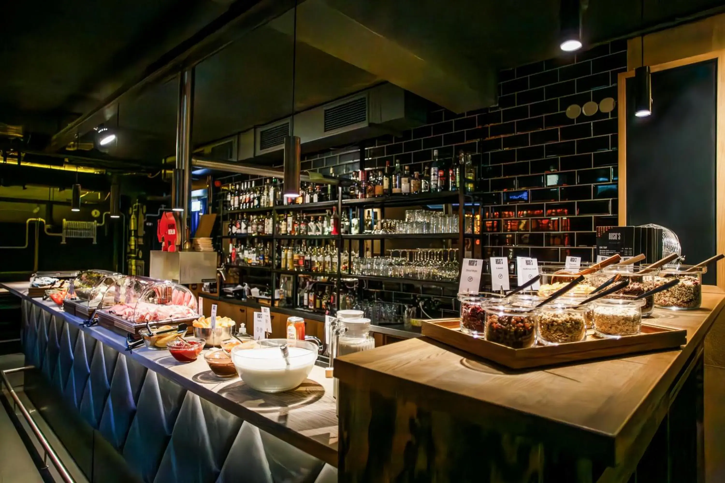 Breakfast in The Circus Hostel Breakfast in The Circus Hostel