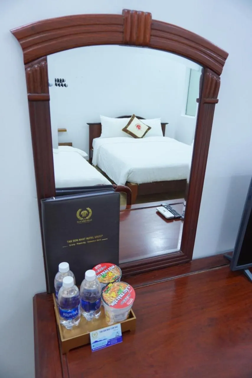 oven, Bed in Tan Son Nhat Con Dao Resort