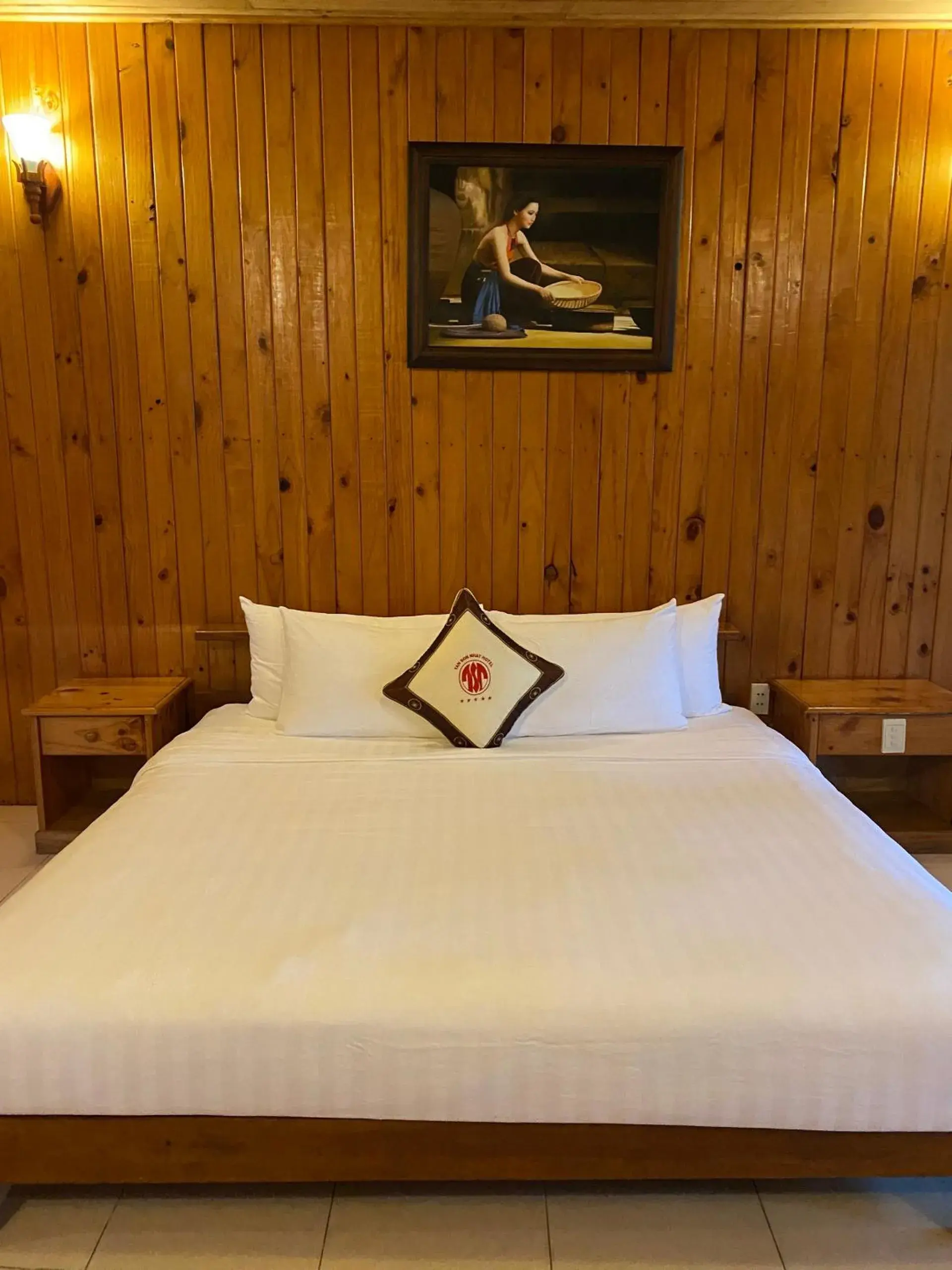 Bed in Tan Son Nhat Con Dao Resort Bed in Tan Son Nhat Con Dao Resort