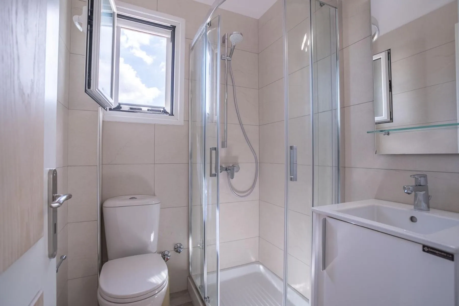 Shower in Dimitra Apartments G