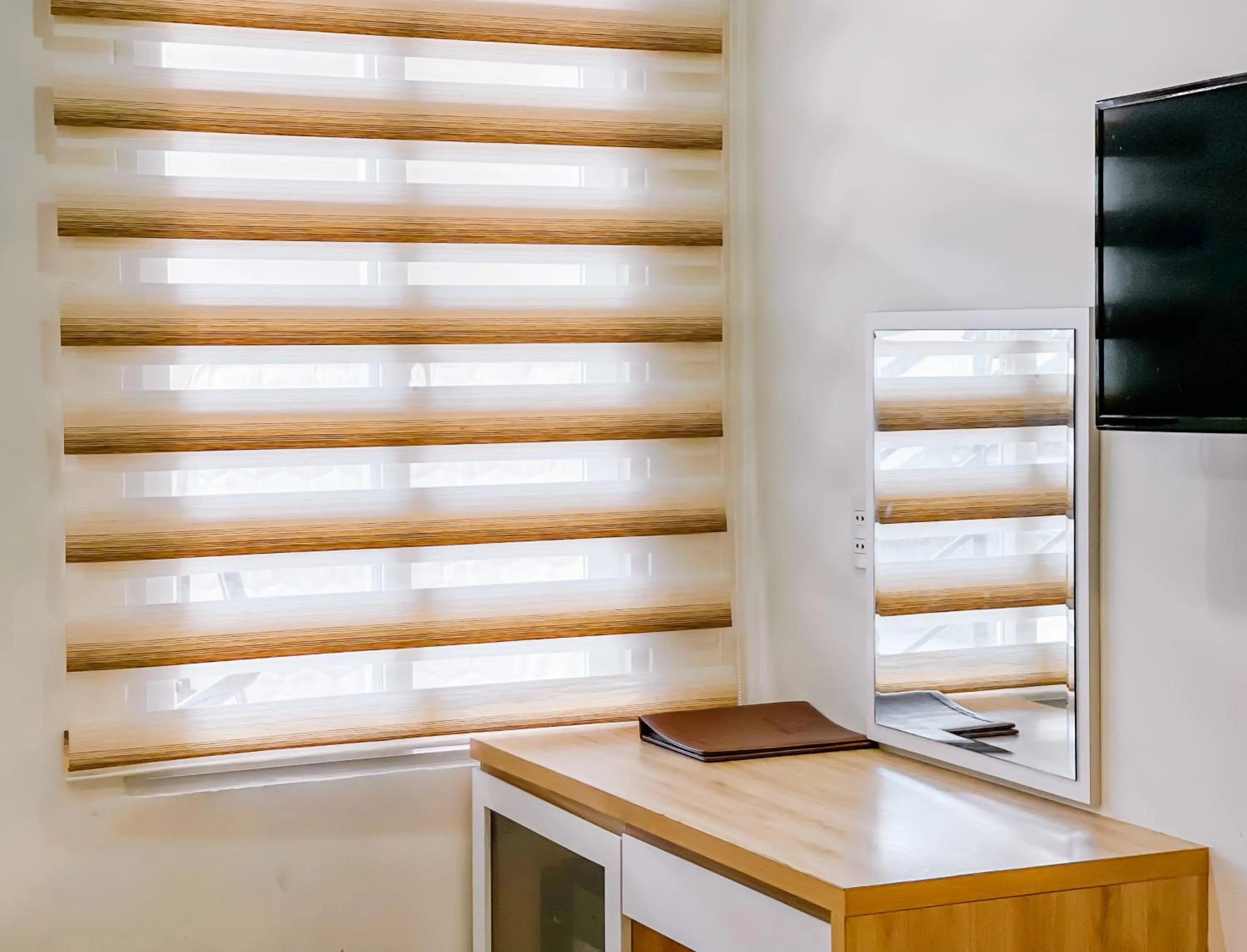 TV and multimedia in BELLA VT HOTEL