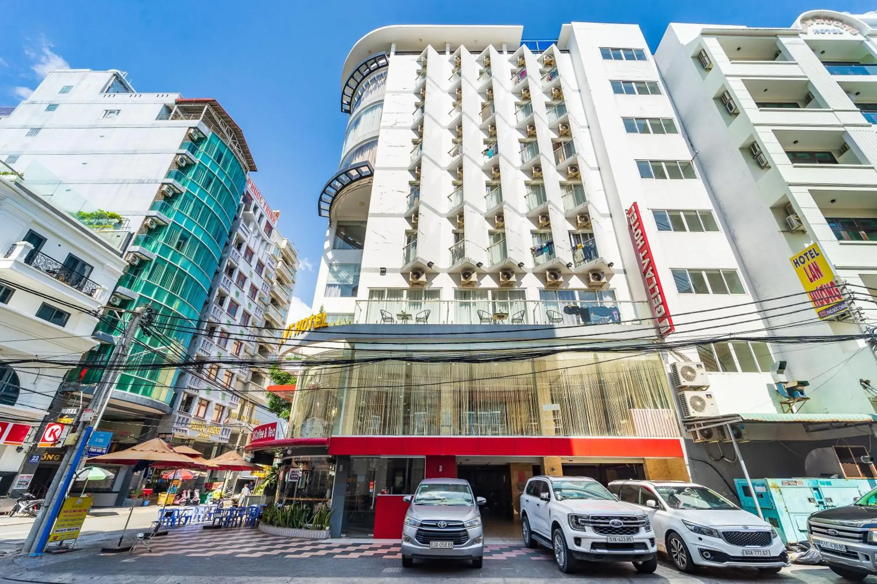 Property building in Bella VT Hotel - Bãi Sau Vũng Tàu Property building in Bella VT Hotel - Bãi Sau Vũng Tàu