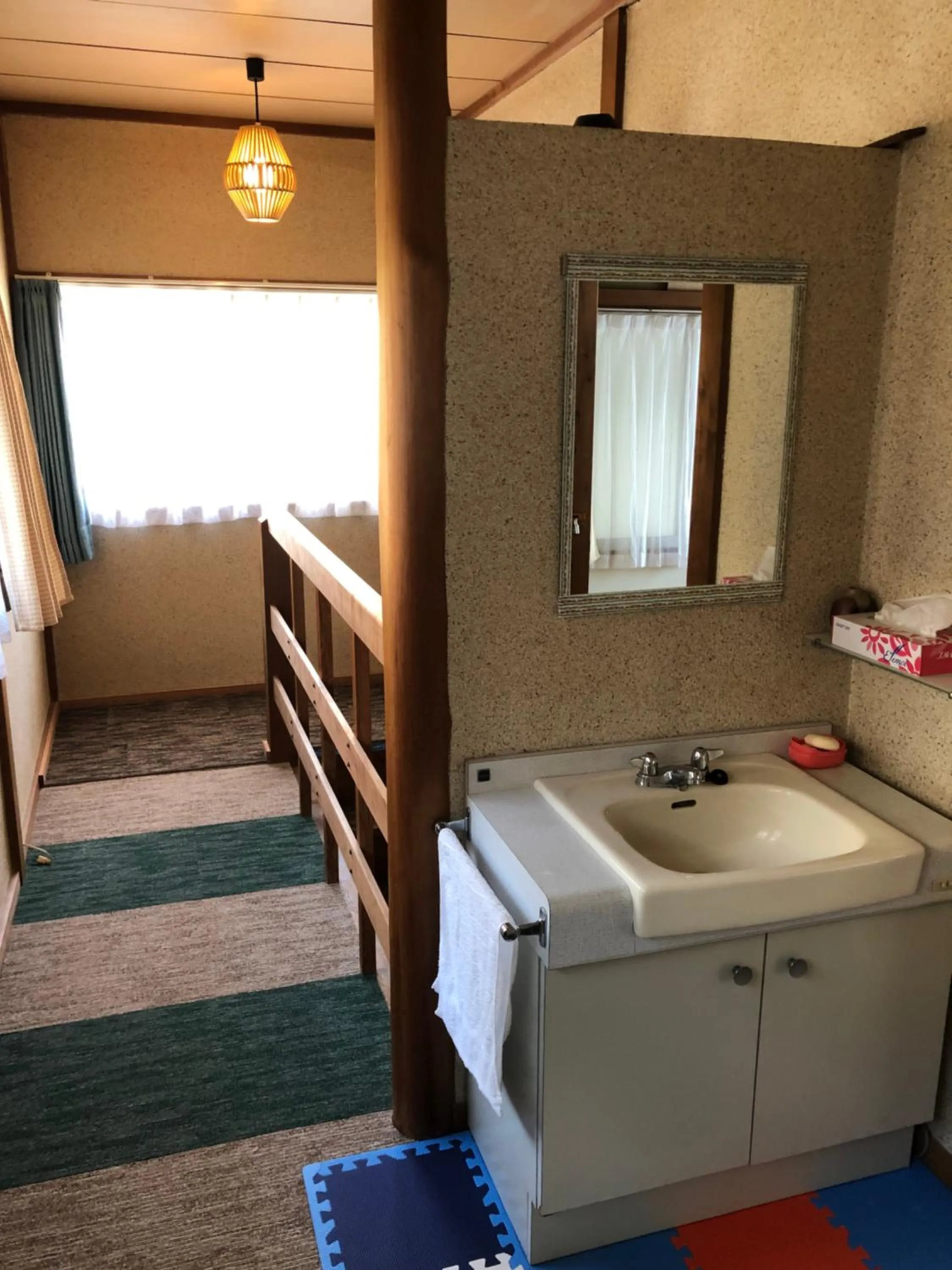 Izu Hokkawa Seaside Guesthouse 伊豆北川の家