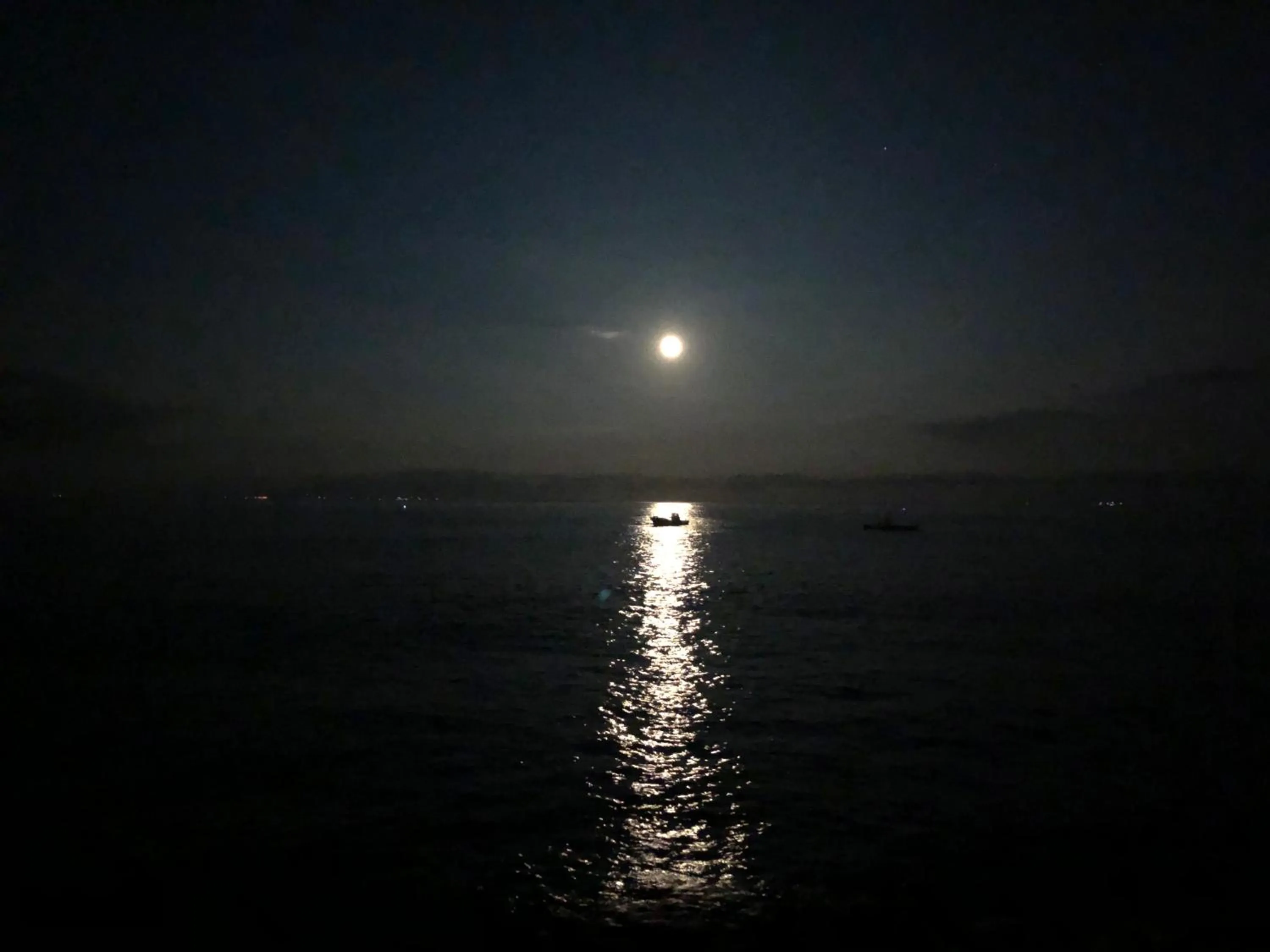 Izu Hokkawa Seaside Guesthouse 伊豆北川の家