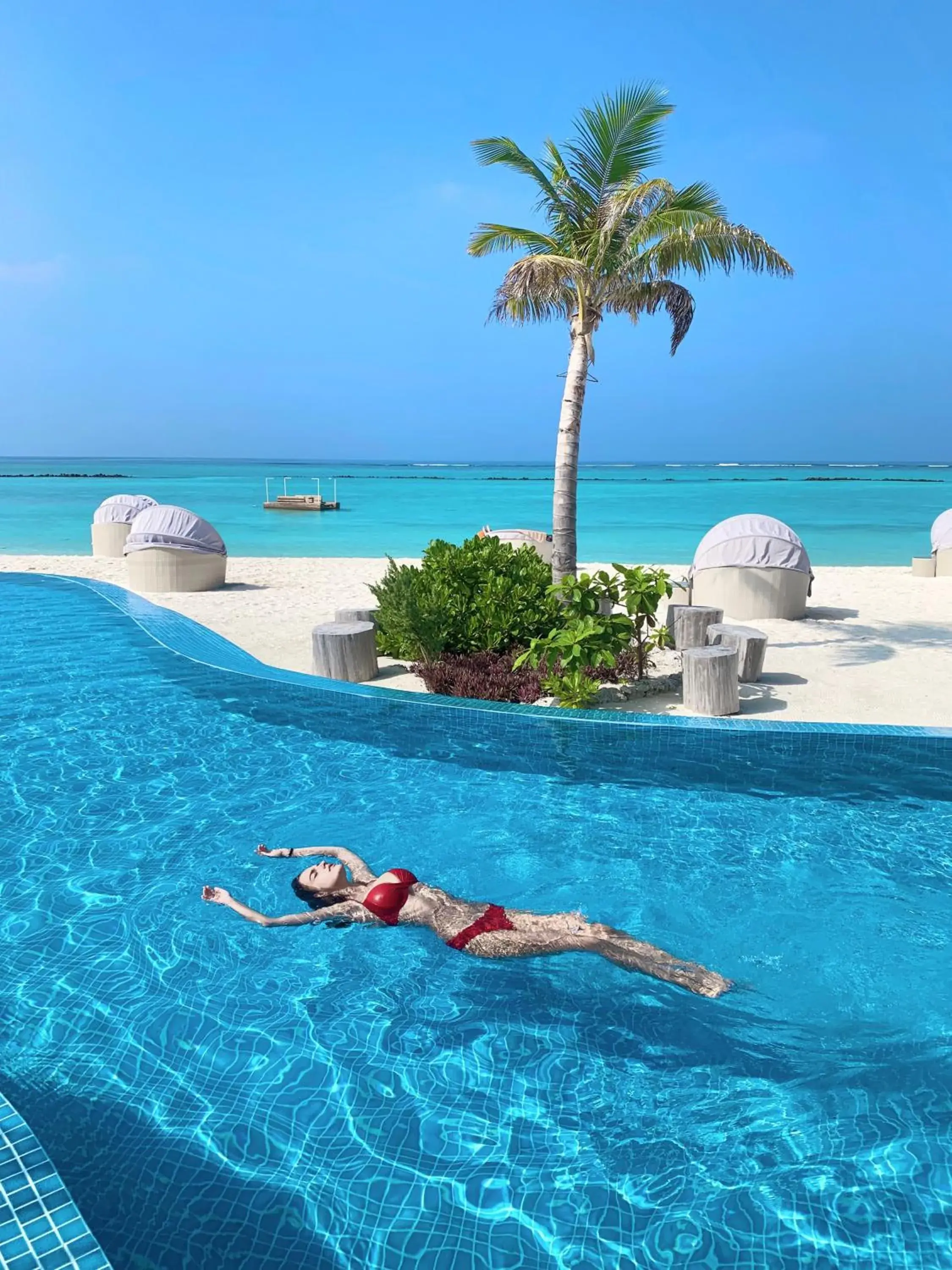 Swimming pool in You & Me Maldives - Adults Only - Premium All-Inclusive Swimming pool in You & Me Maldives - Adults Only - Premium All-Inclusive