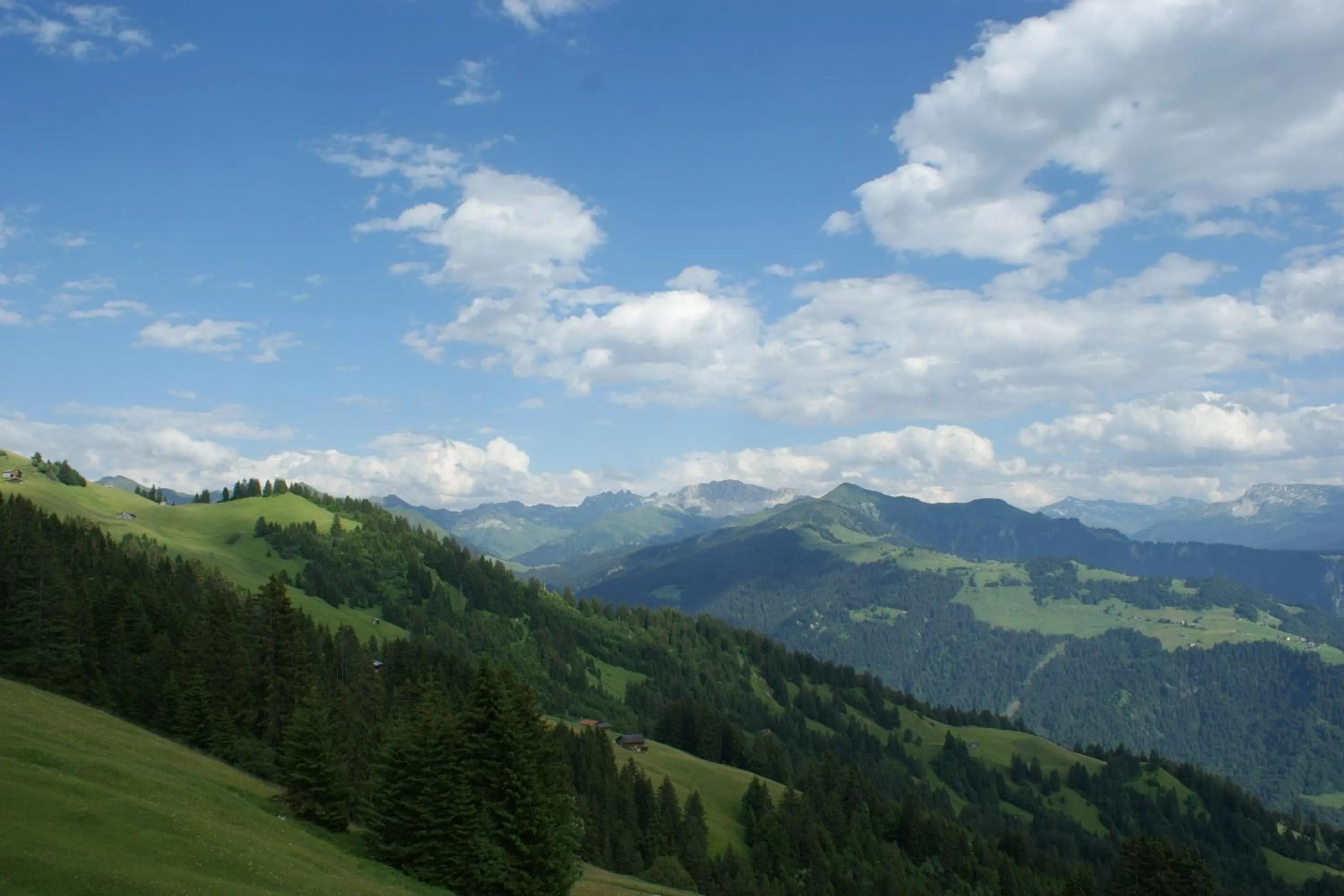 Mountain view in Gästehaus Alpina in Fanas