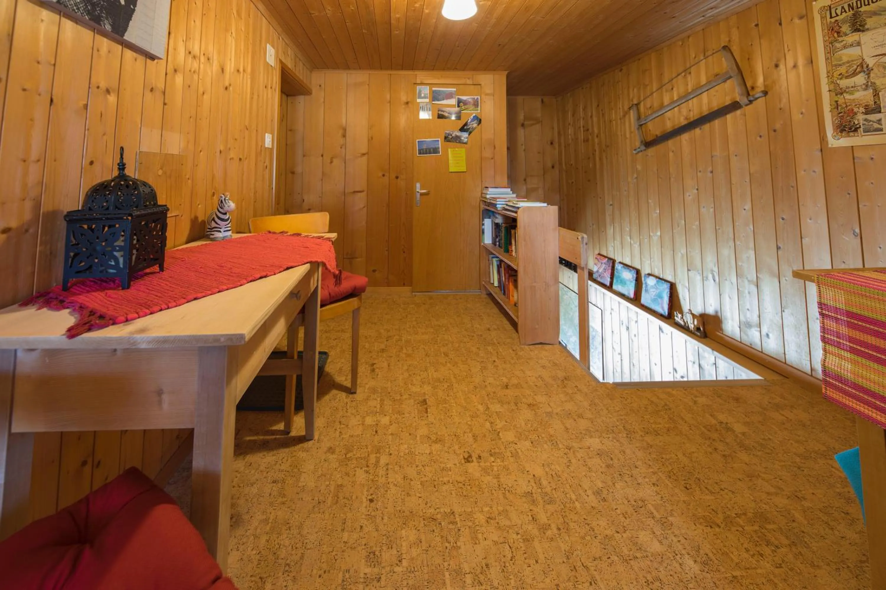 Area and facilities in Gästehaus Alpina in Fanas