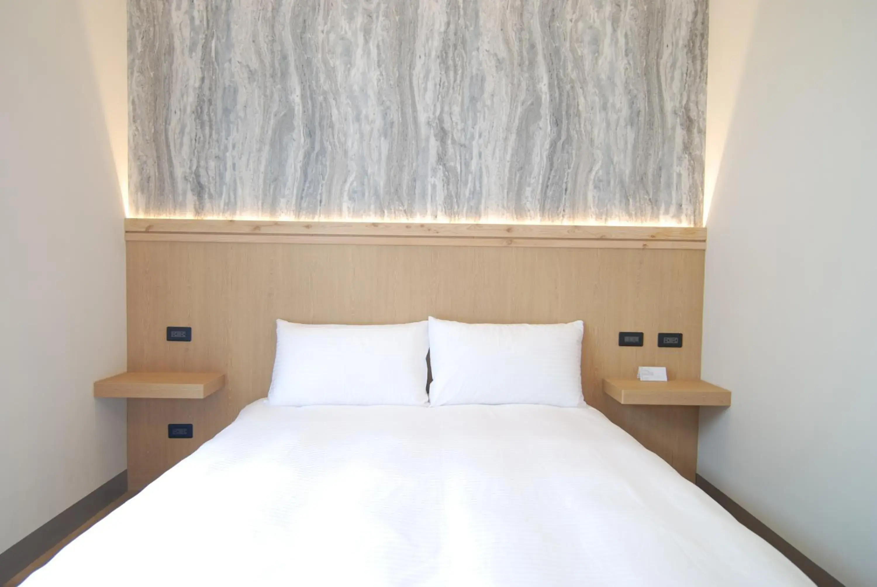Bed in MountainTraveler Bed in MountainTraveler