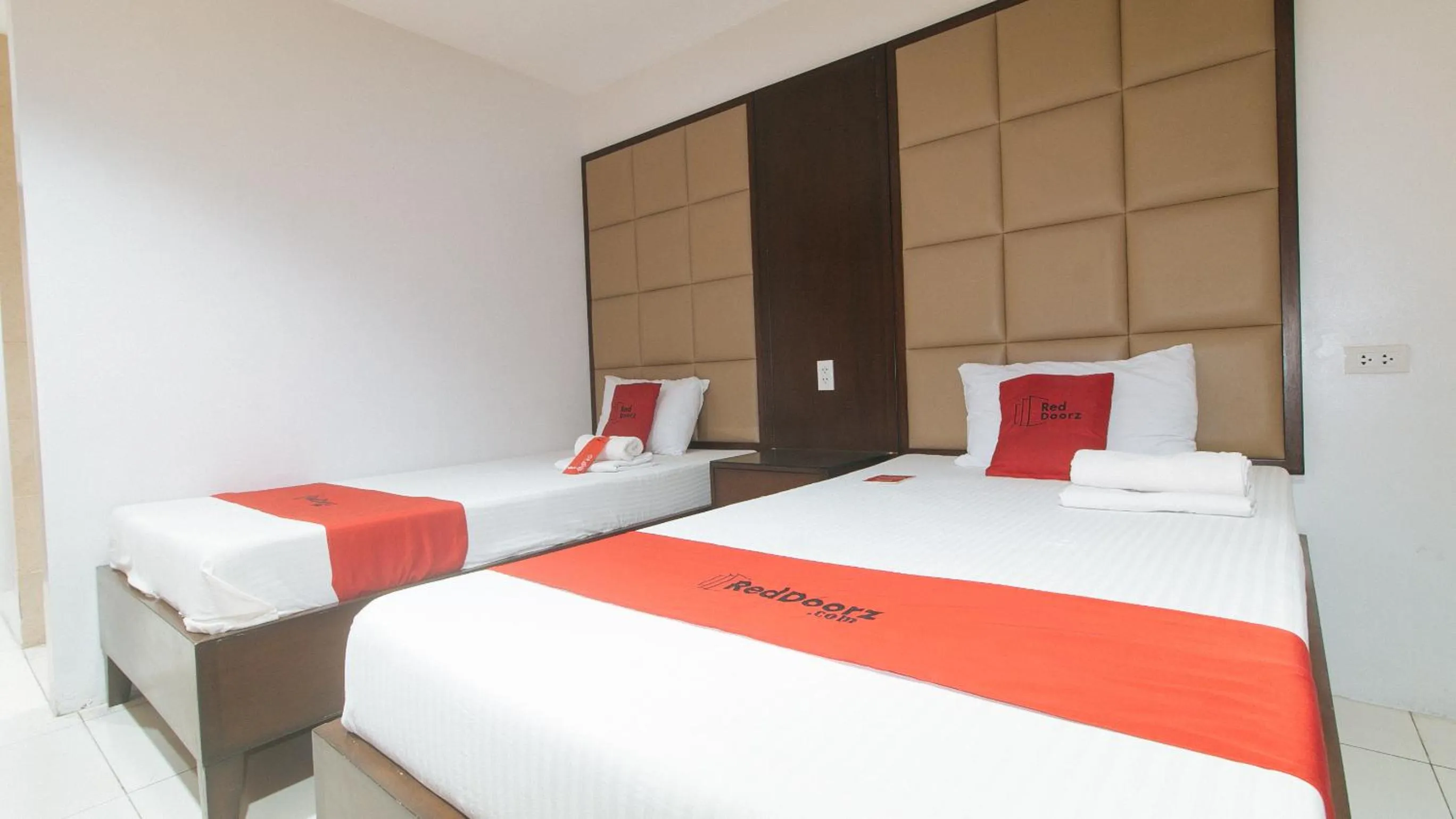 Bed in RedDoorz near Angeles University Foundation