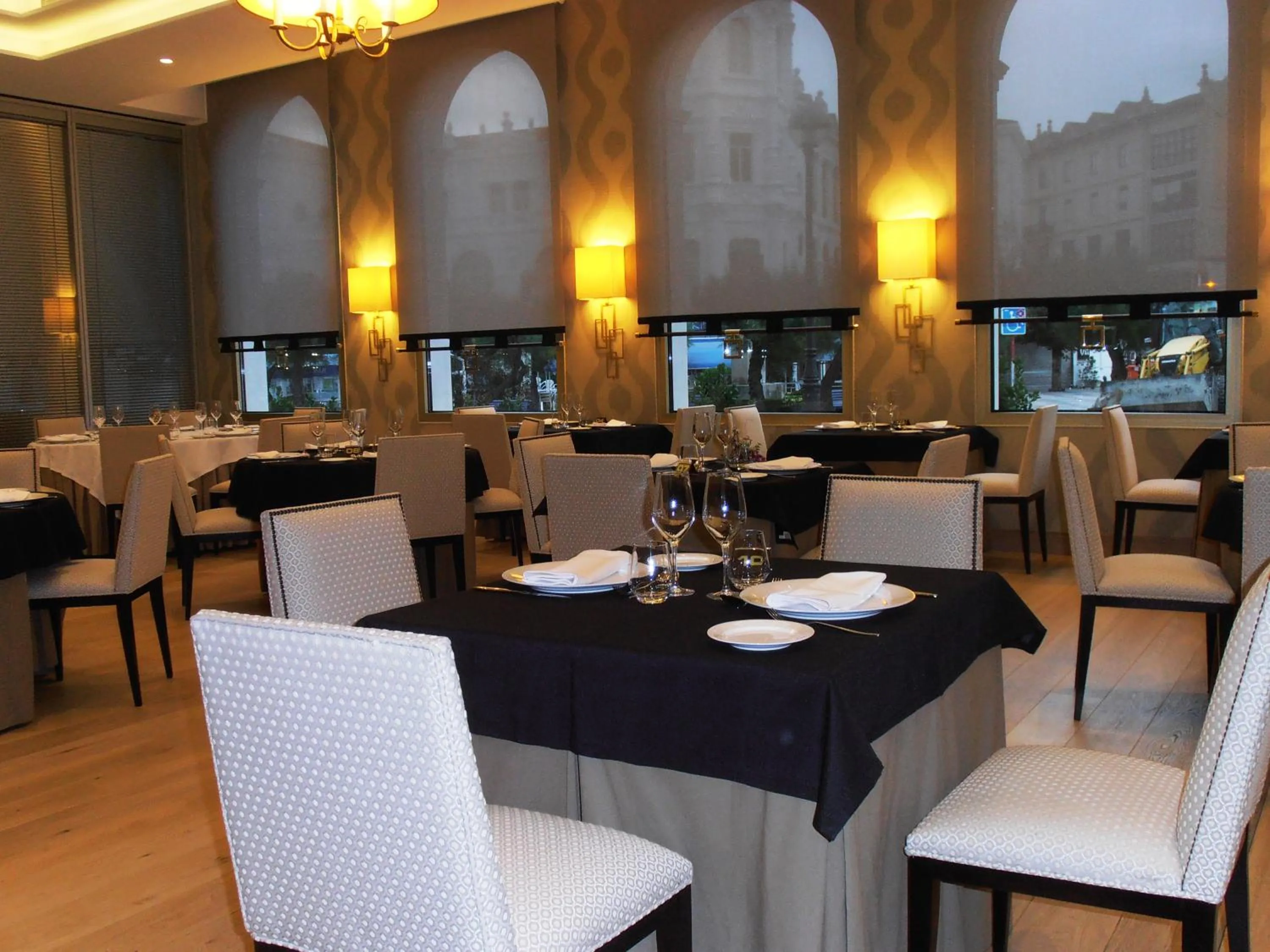 Restaurant/places to eat in Gran Hotel Sardinero