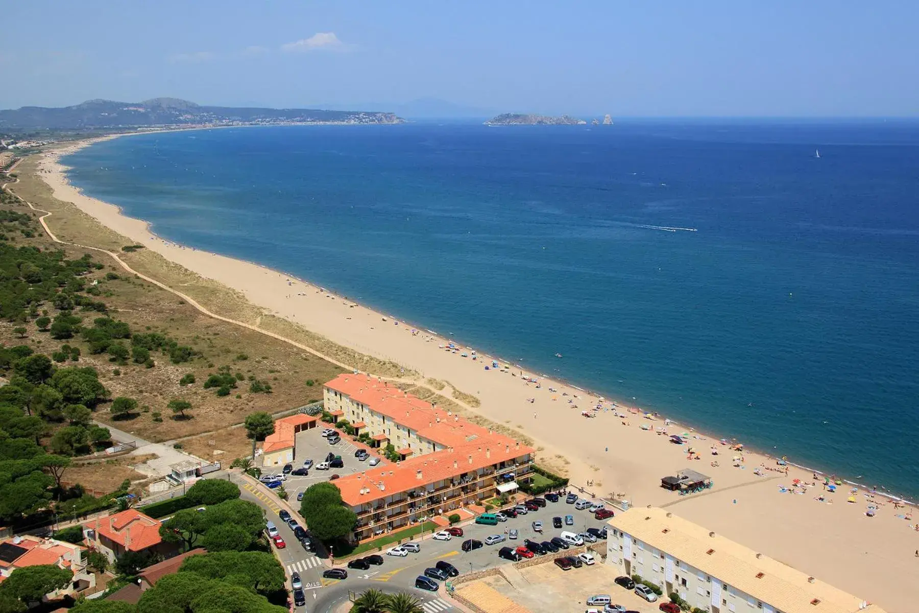 One-Bedroom Apartment (4 Adults) in Apartaments Les Dunes One-Bedroom Apartment (4 Adults) in Apartaments Les Dunes