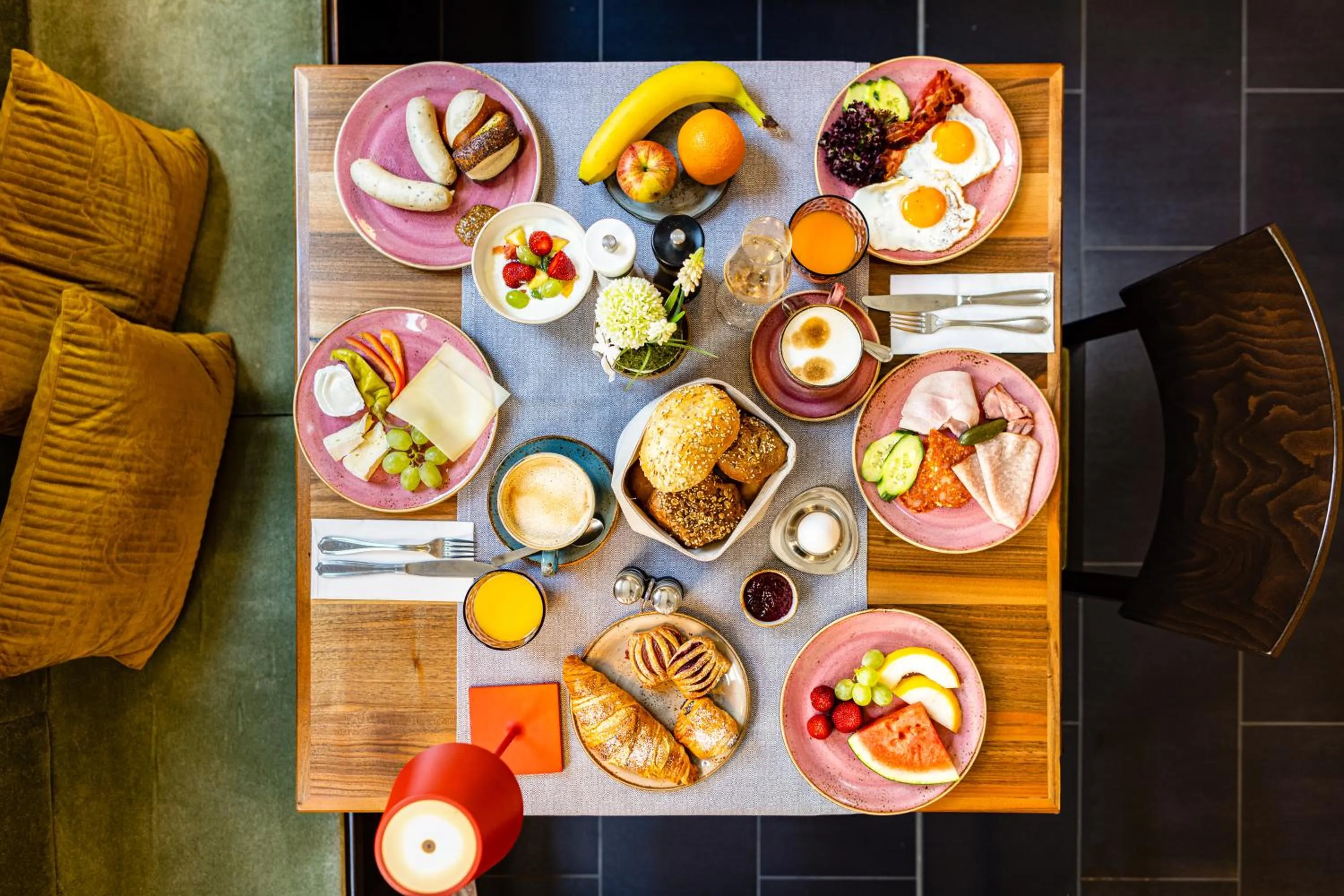 Breakfast in Das Mühlentor Hotel