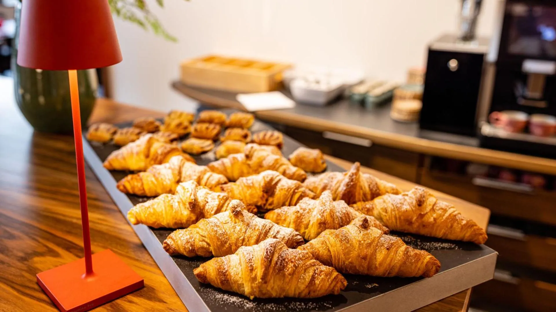 Buffet breakfast in Das Mühlentor Hotel
