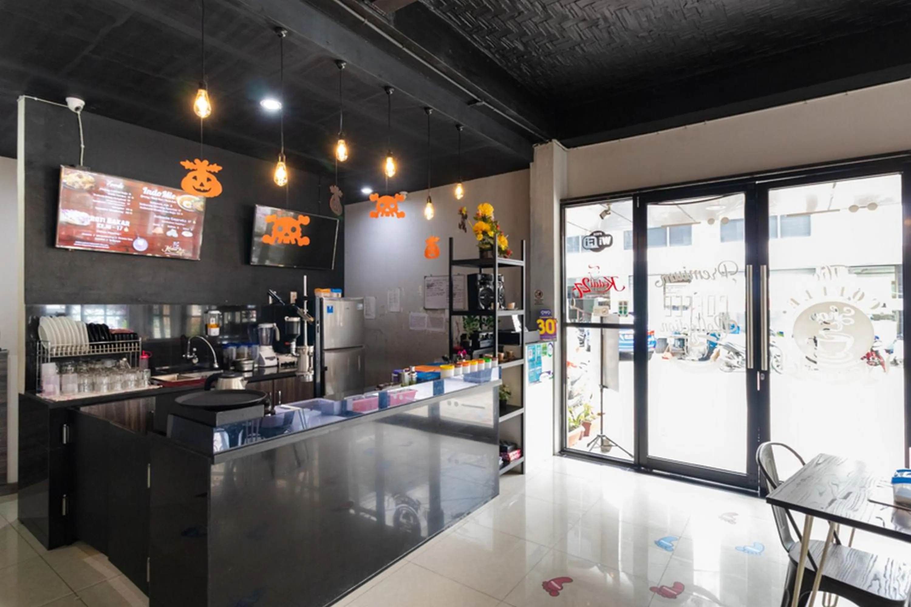 RedDoorz Hostel @ Capsule Inn Medan