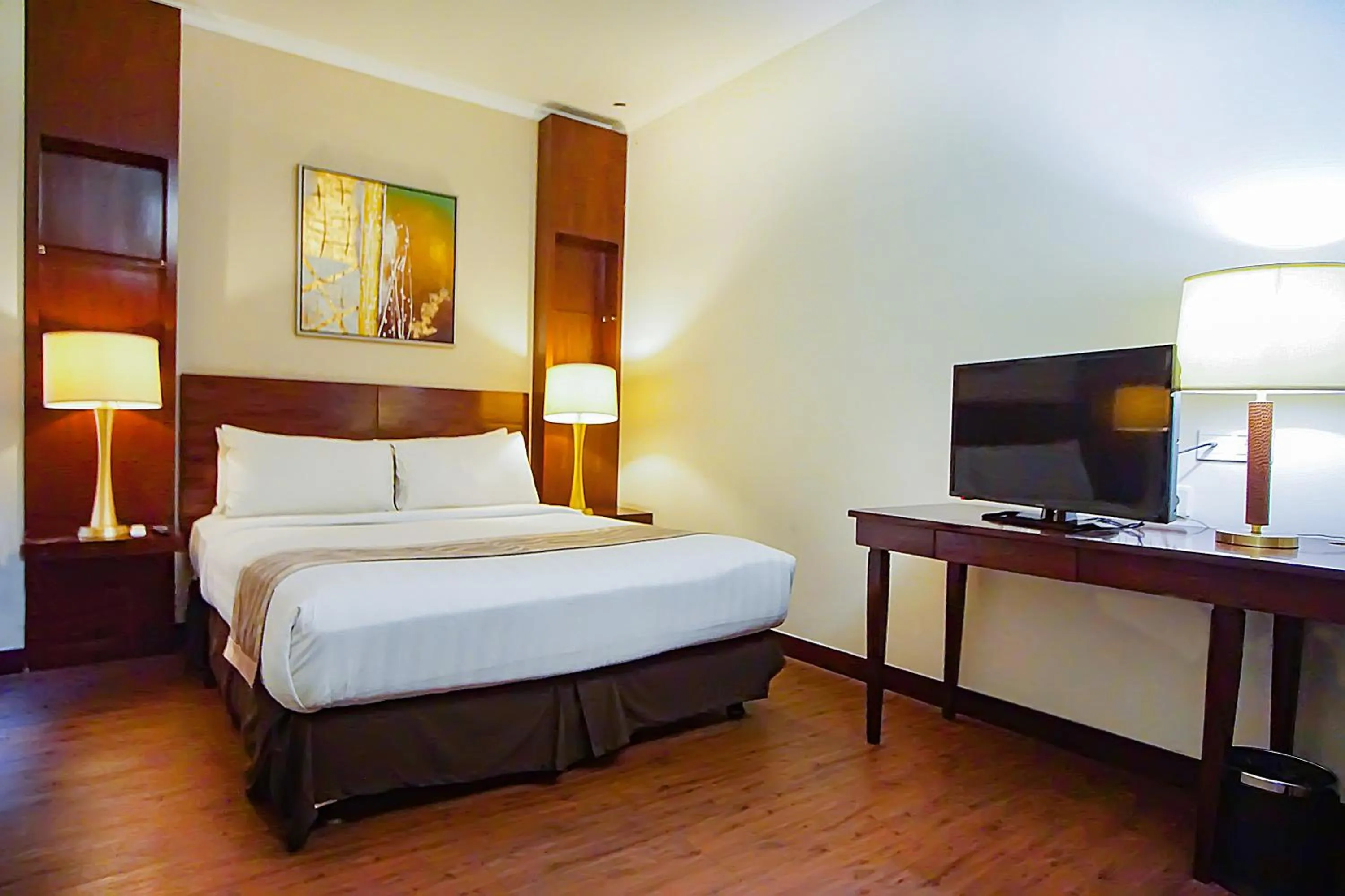 Bed in Grand Dafam Ancol Jakarta