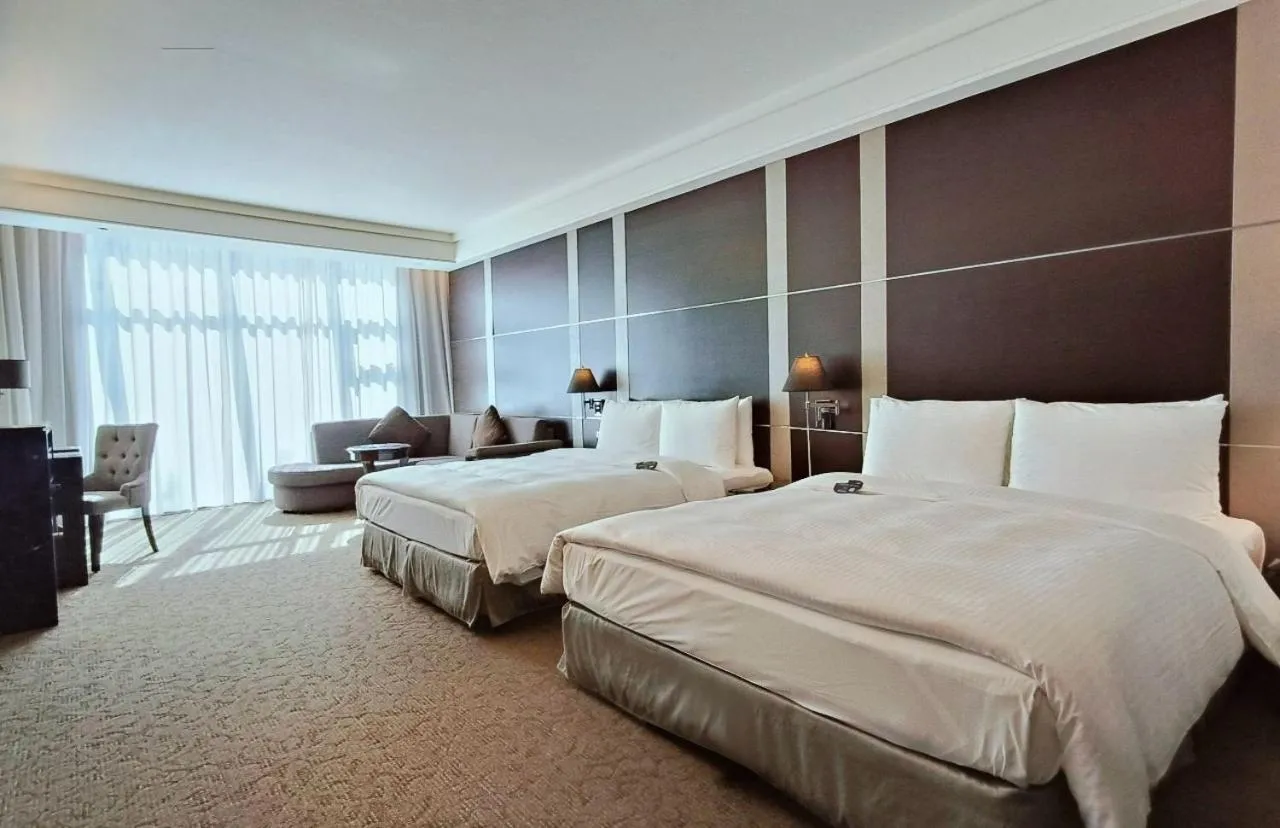 Photo of the whole room, Bed in S Aura Hotel
