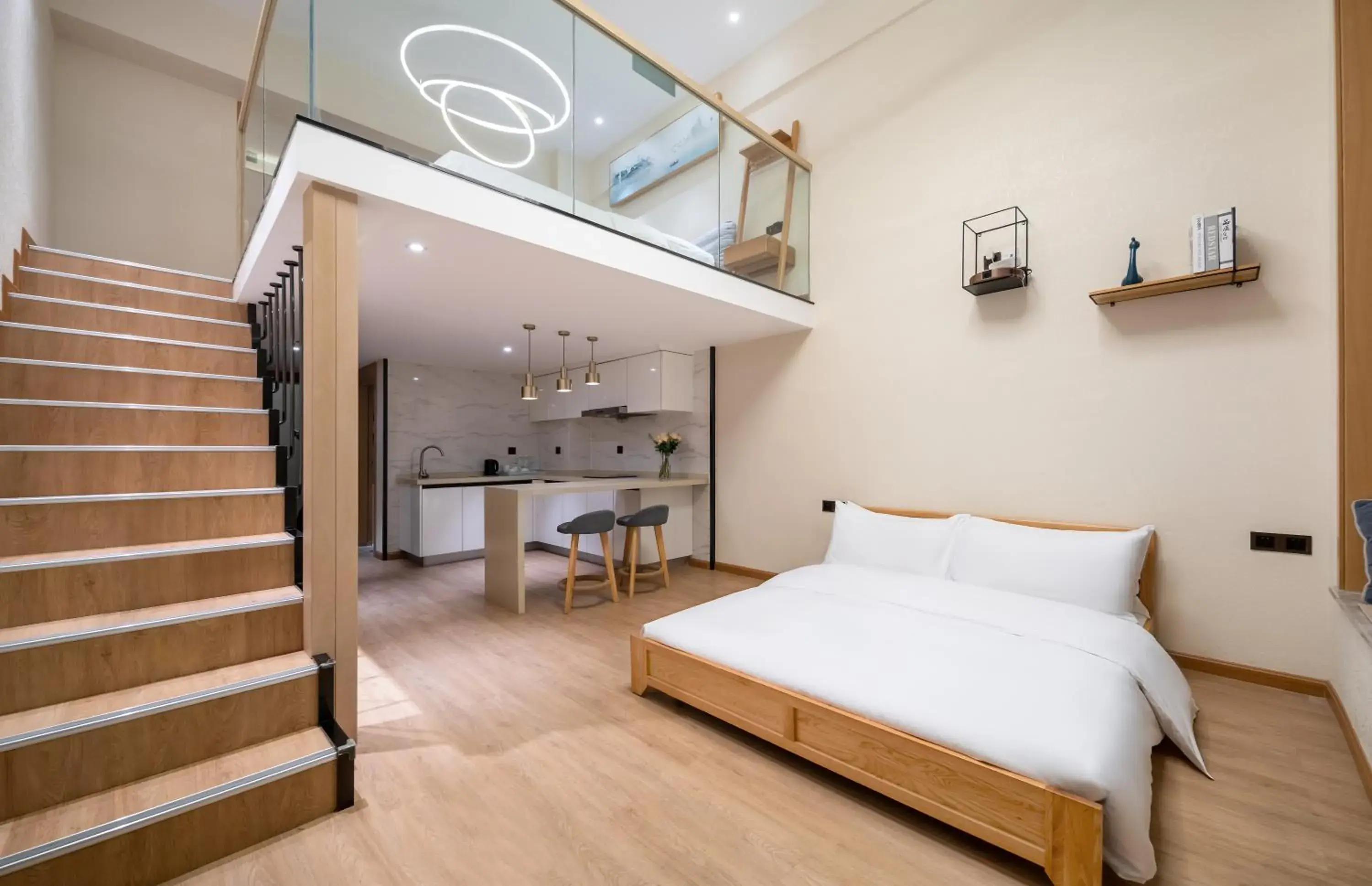 Duplex King Suite in Mercure Chengdu Huapaifang Duplex King Suite in Mercure Chengdu Huapaifang