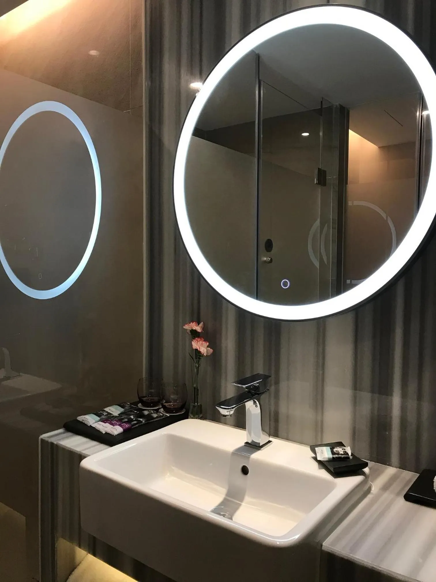 City view in Mercure Chengdu Huapaifang