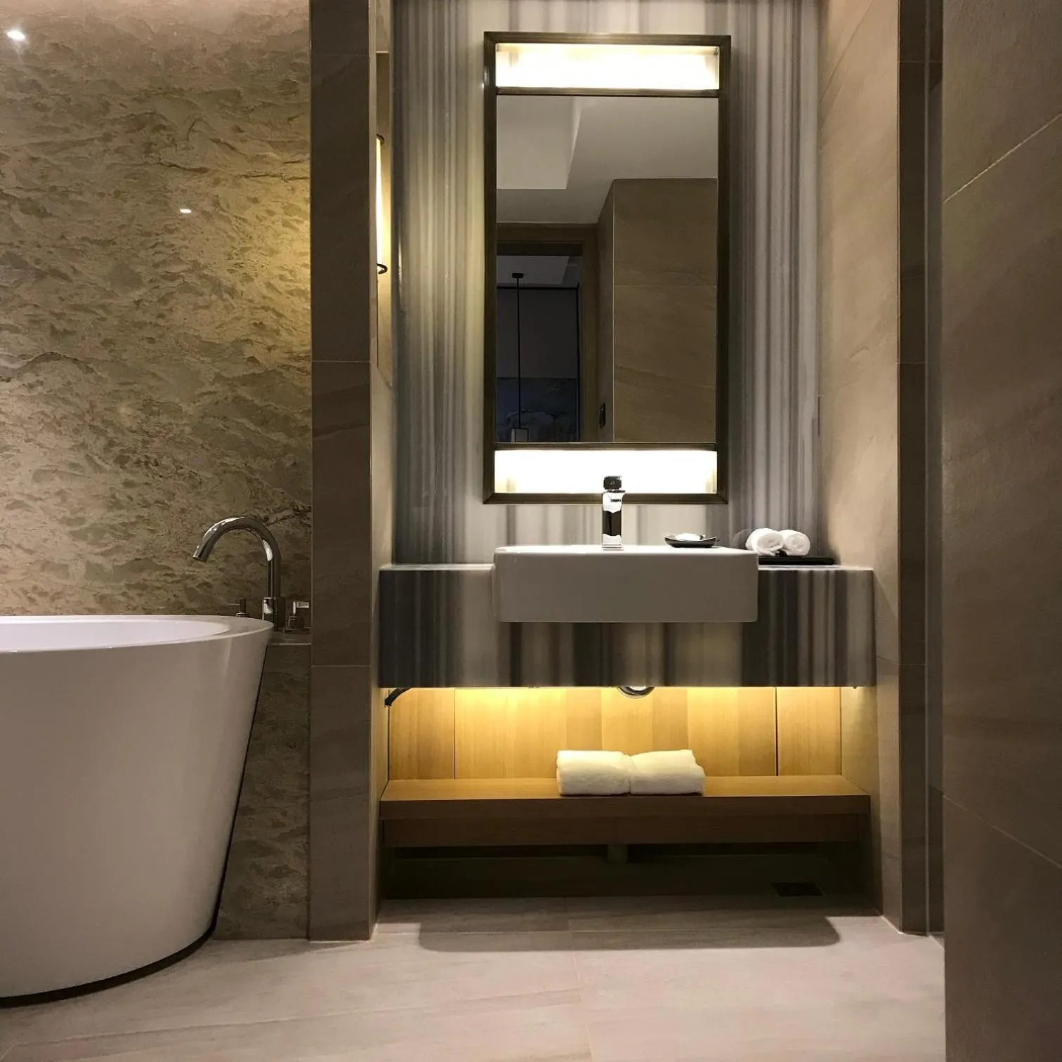 Toilet in Mercure Chengdu Huapaifang