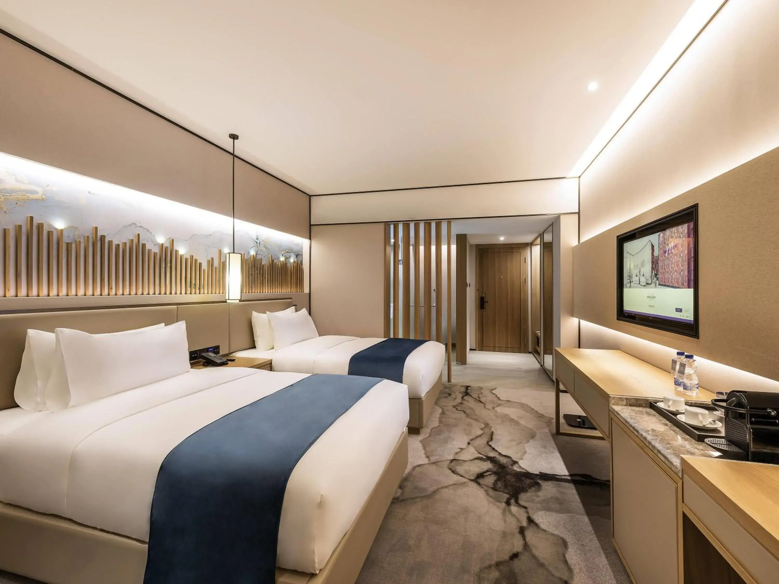 Bedroom, Bed in Mercure Chengdu Huapaifang Bedroom, Bed in Mercure Chengdu Huapaifang