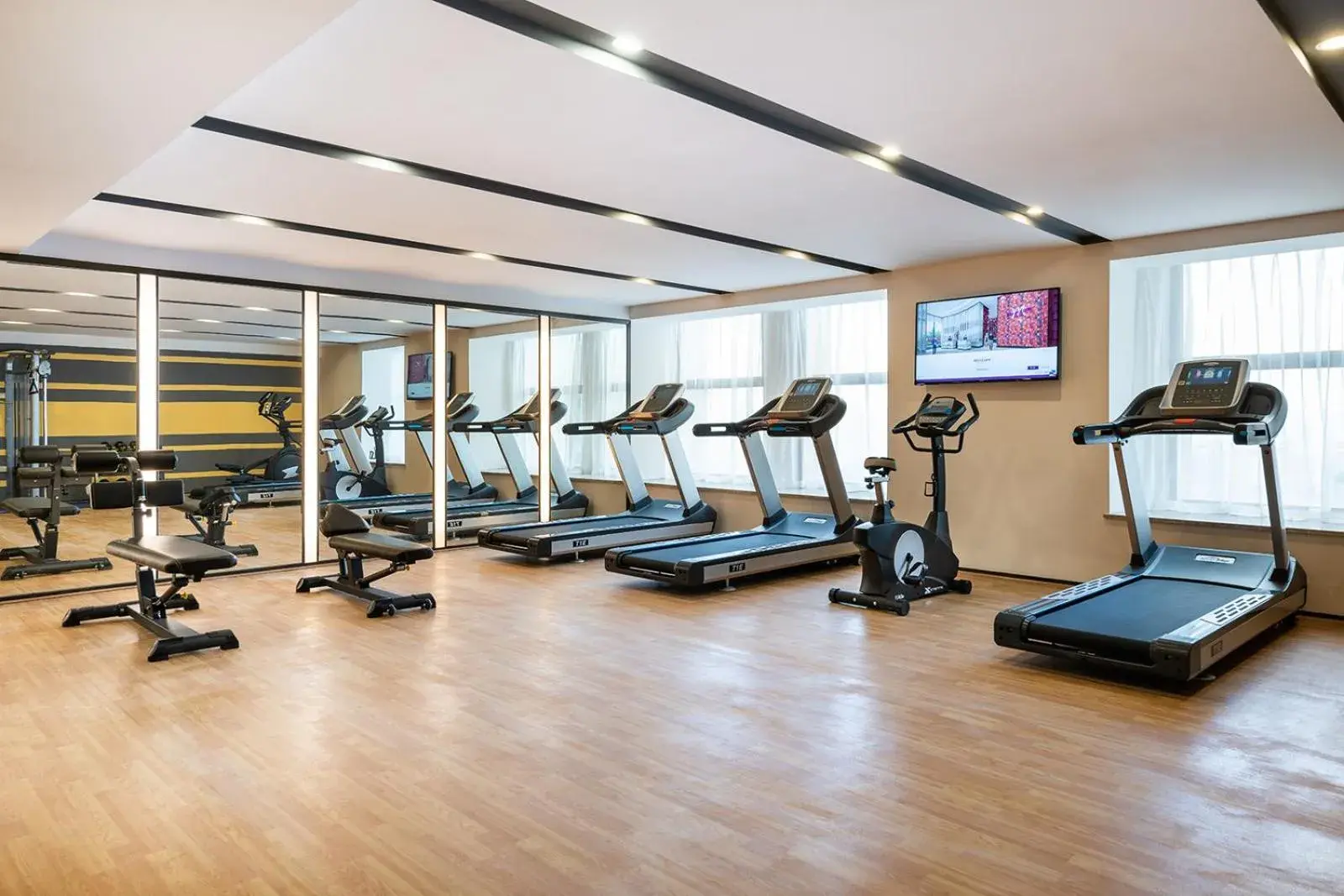 Fitness centre/facilities in Mercure Chengdu Huapaifang Fitness centre/facilities in Mercure Chengdu Huapaifang